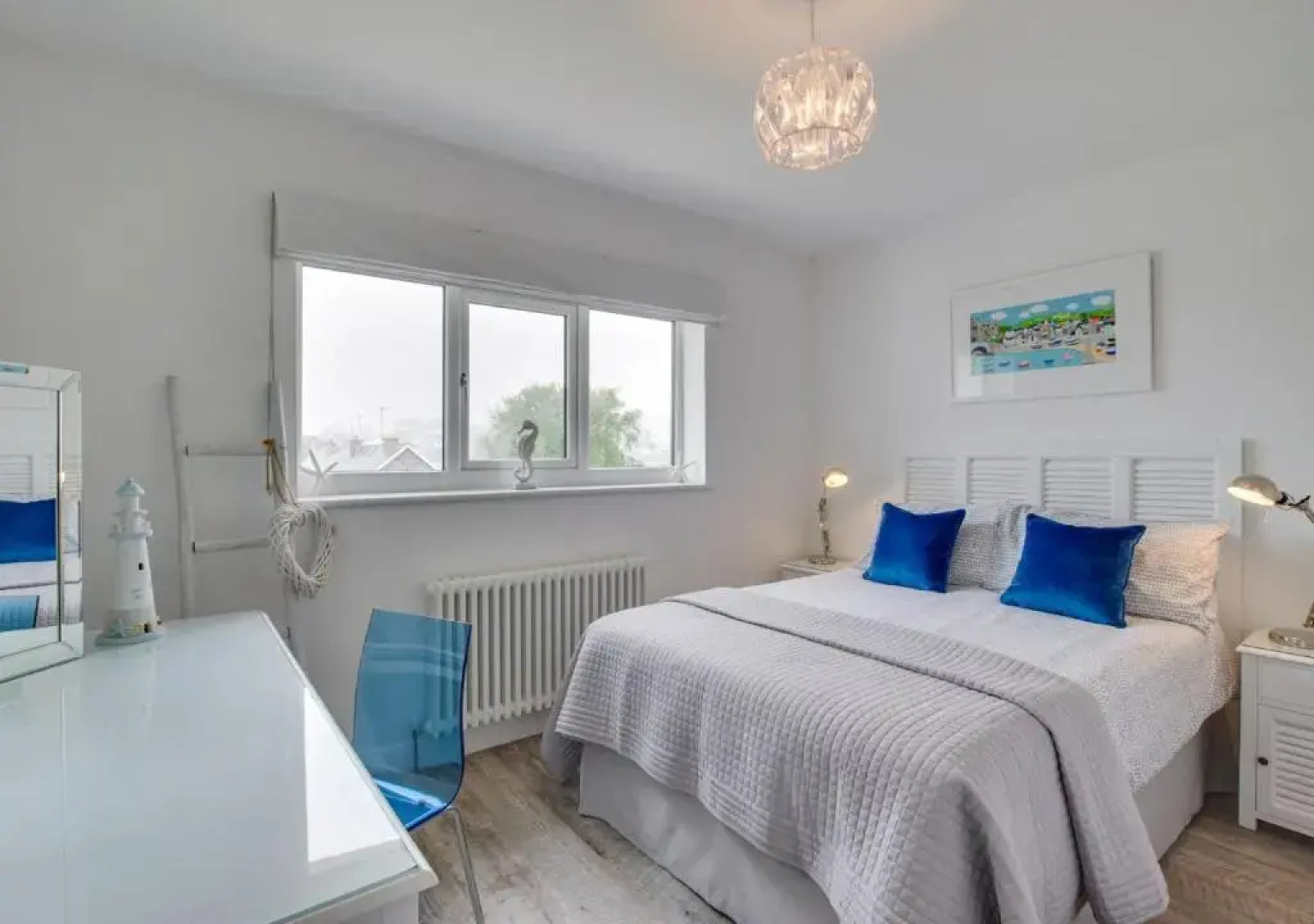 Bryn Rhosyn, 10 Cae Du