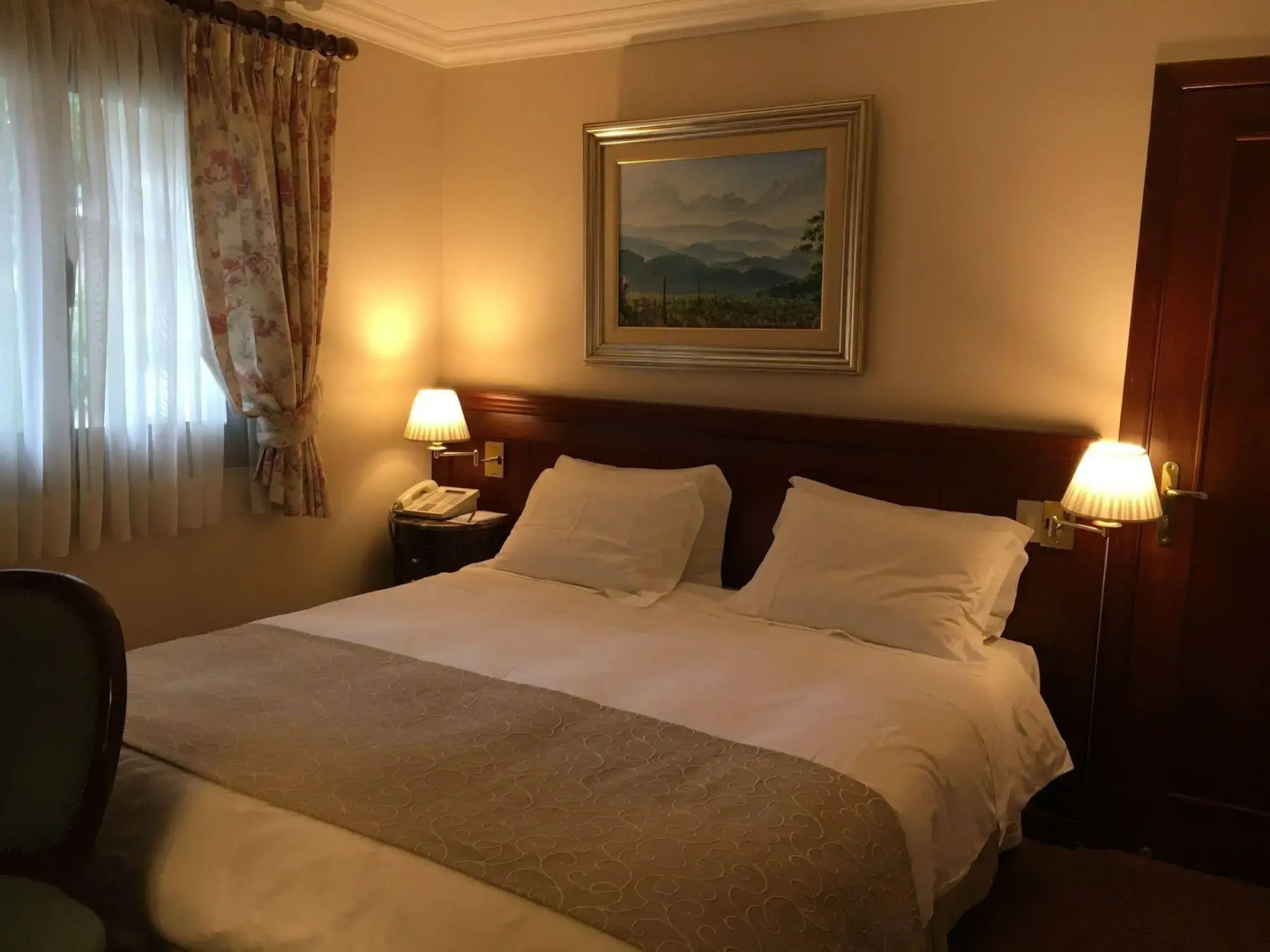 Le Suisse Elegance Hotel