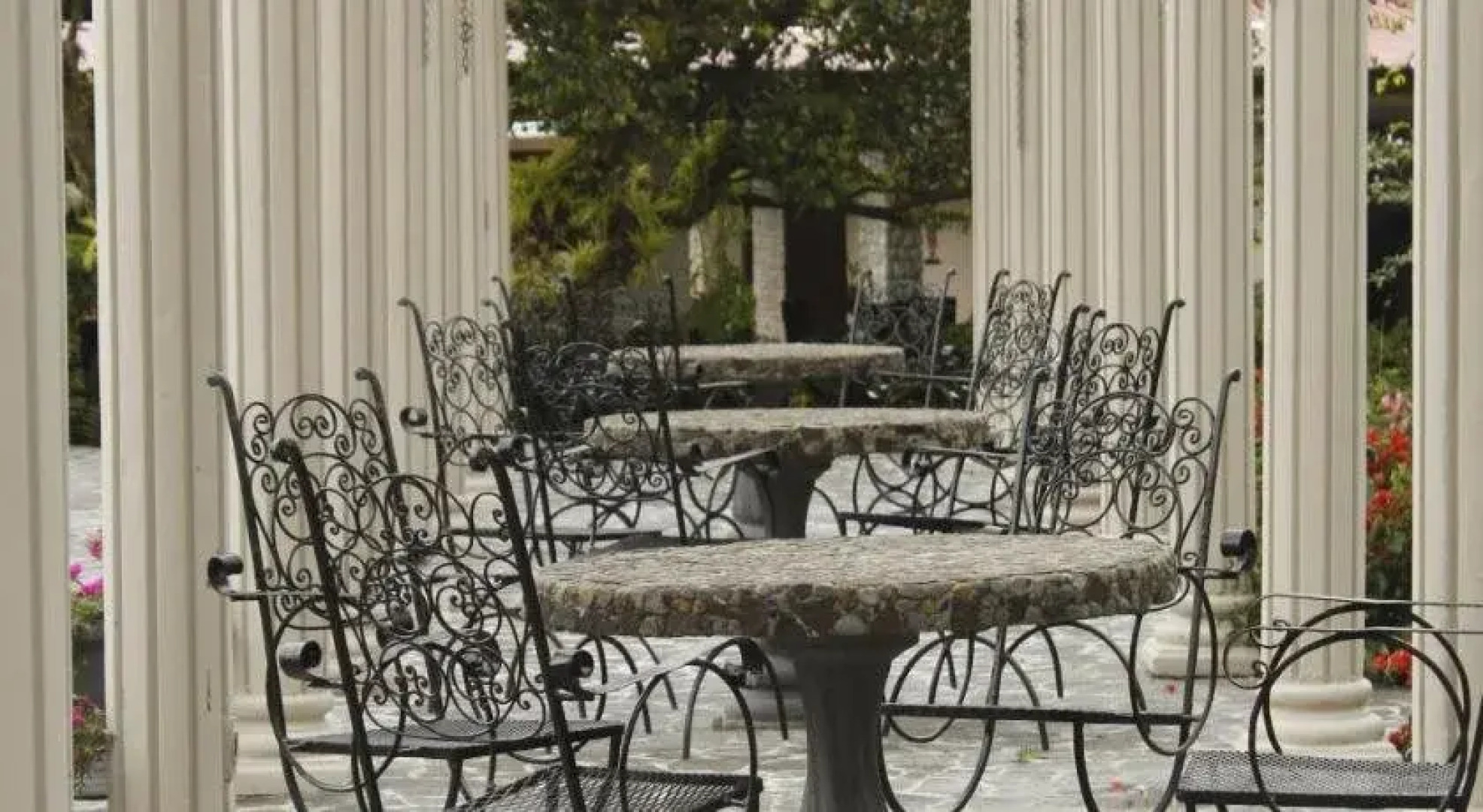 Crater Valley Boutique & Spa