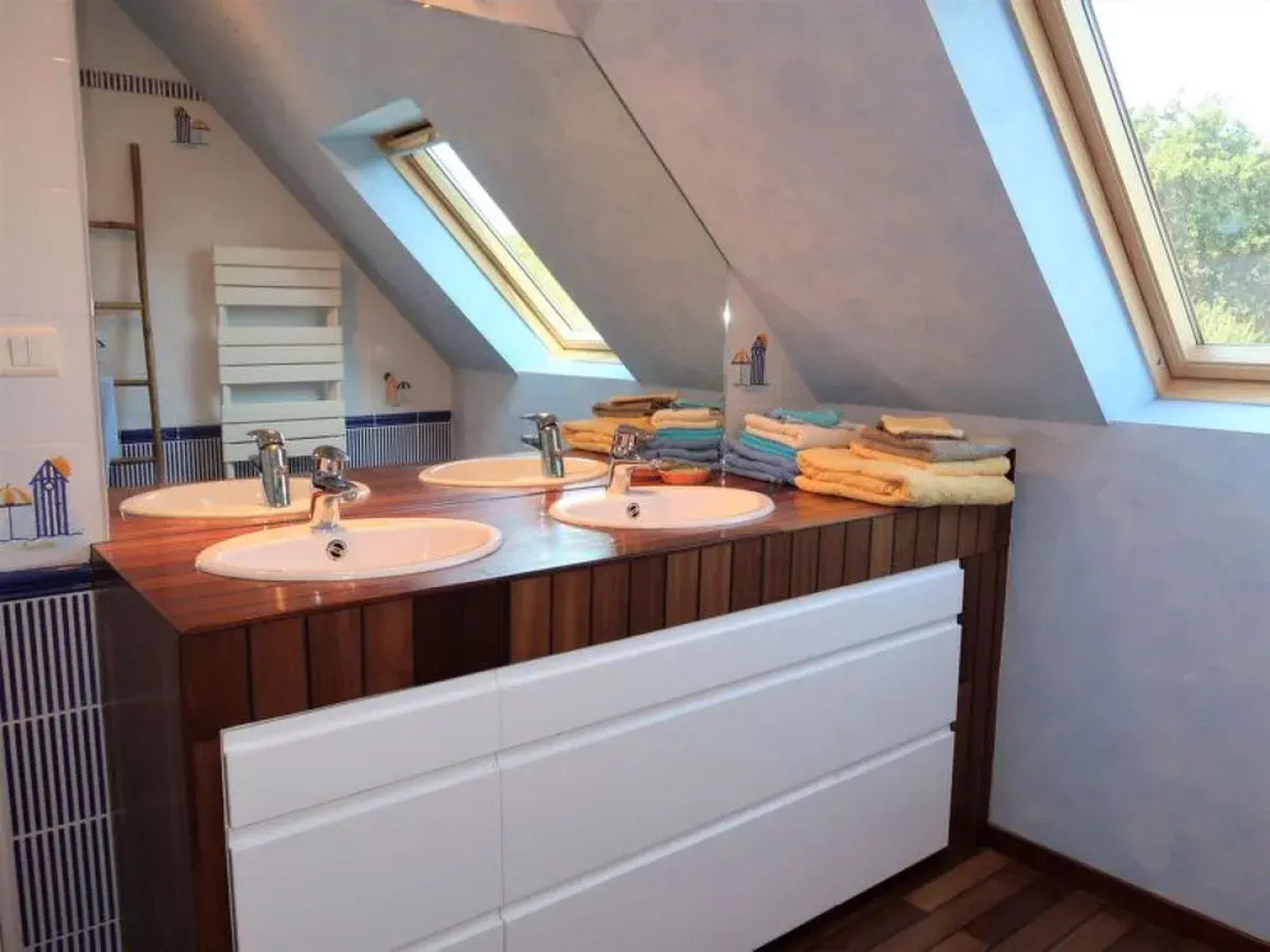 Ty Coat Pin (TGC117)