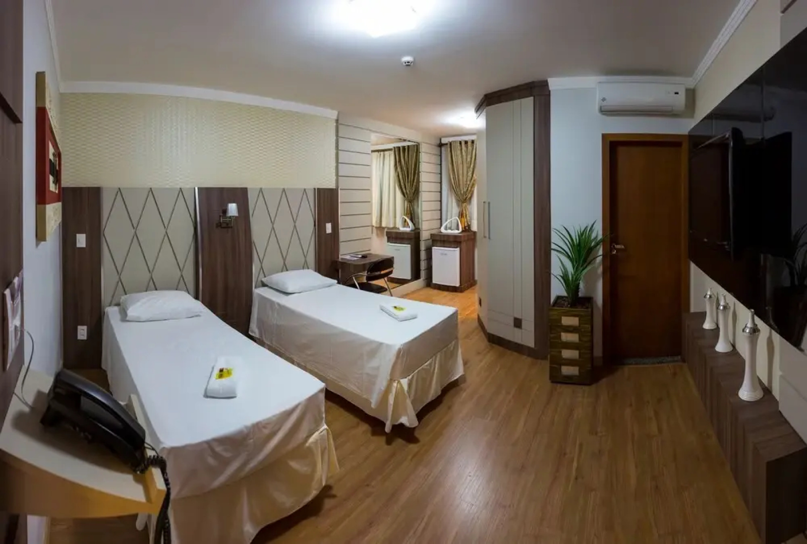 Parana Hotel Express
