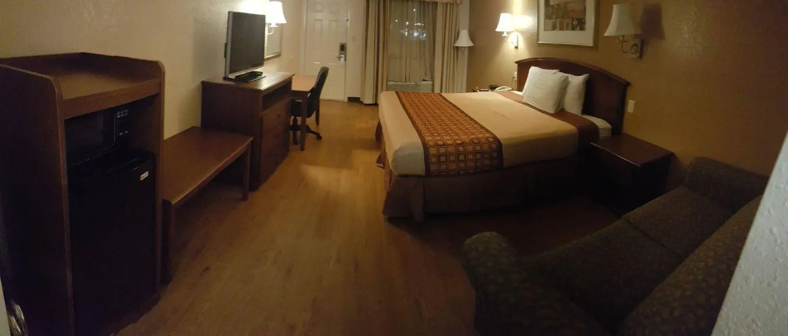 Regency Inn & Suites