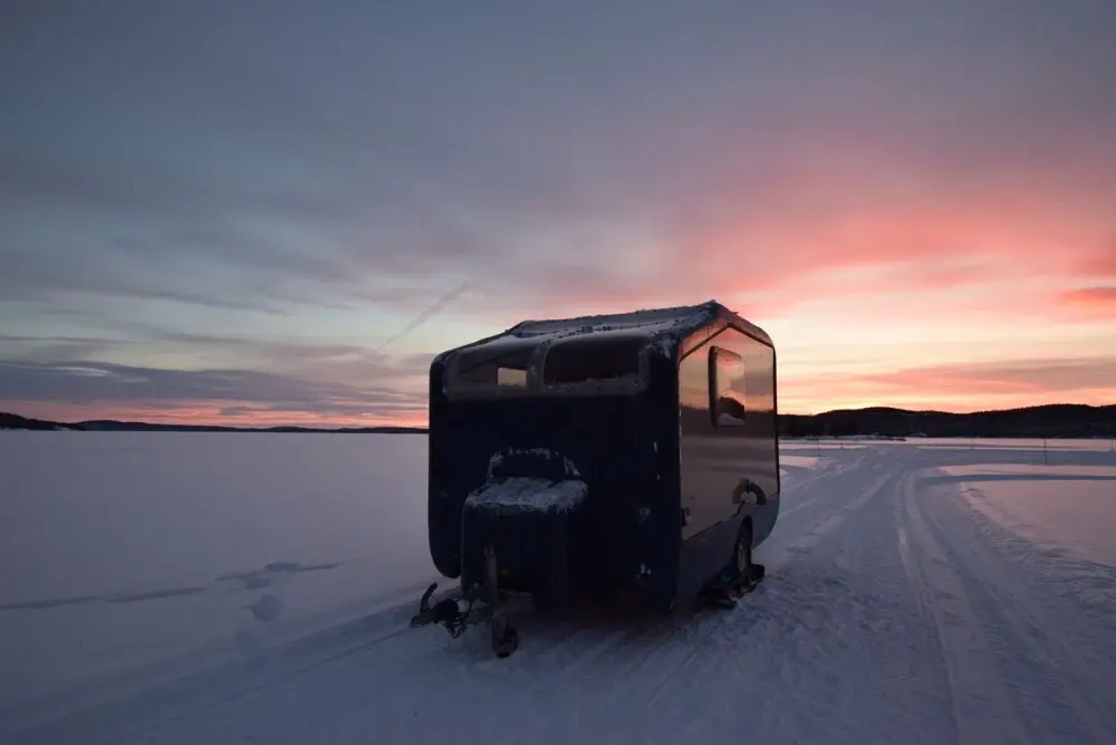 Lake Inari Mobile Cabins