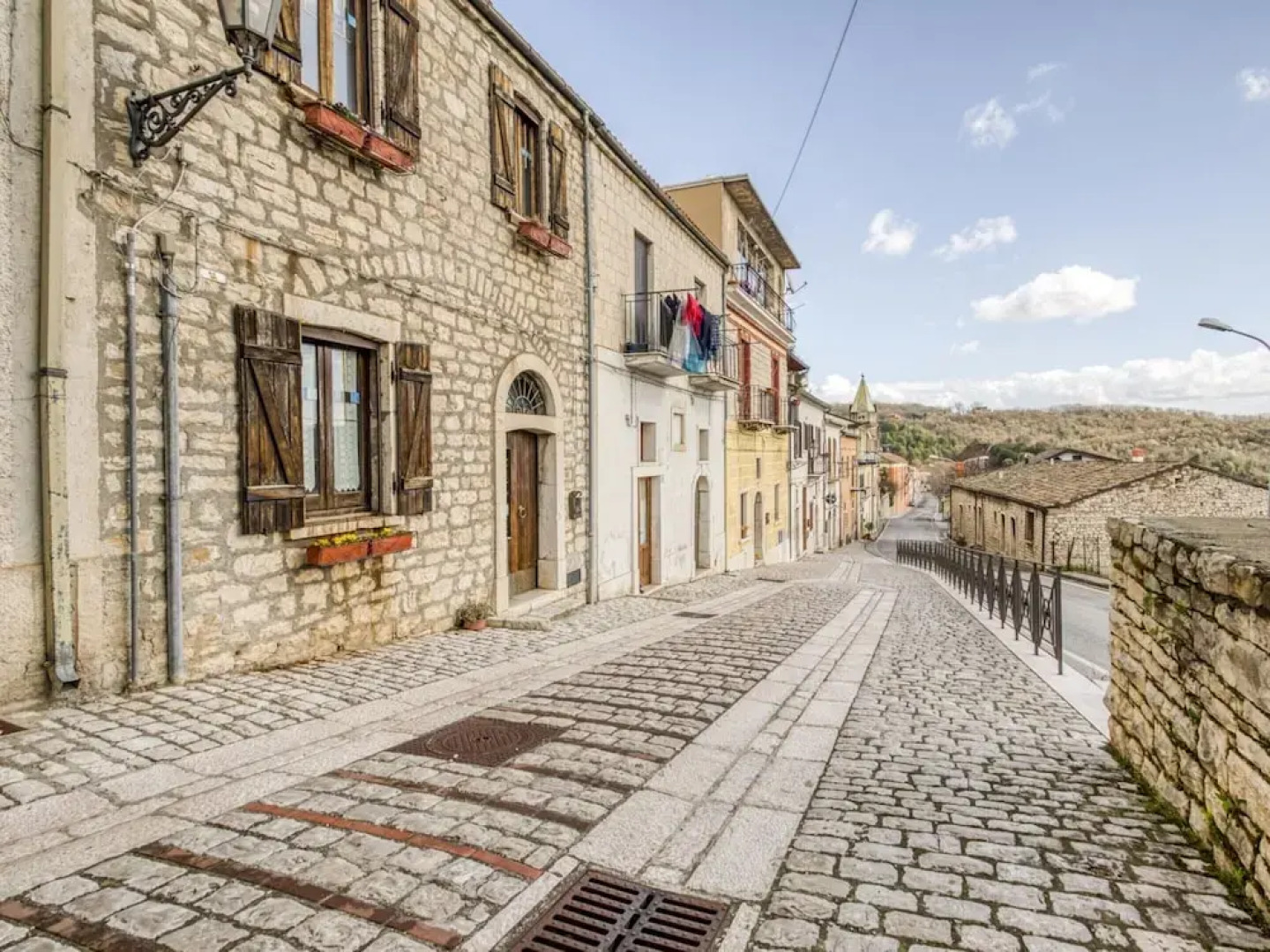 Elegant Apartment in Buonalbergo near Town Center