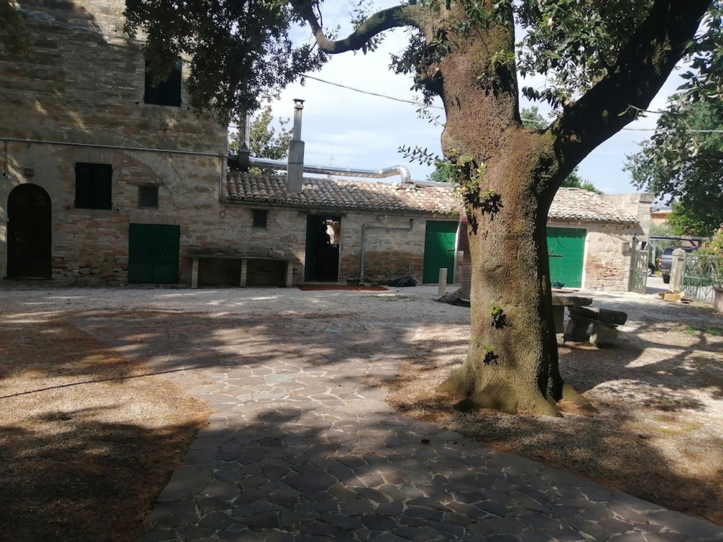 double twin room private bathroom for swimming pool use