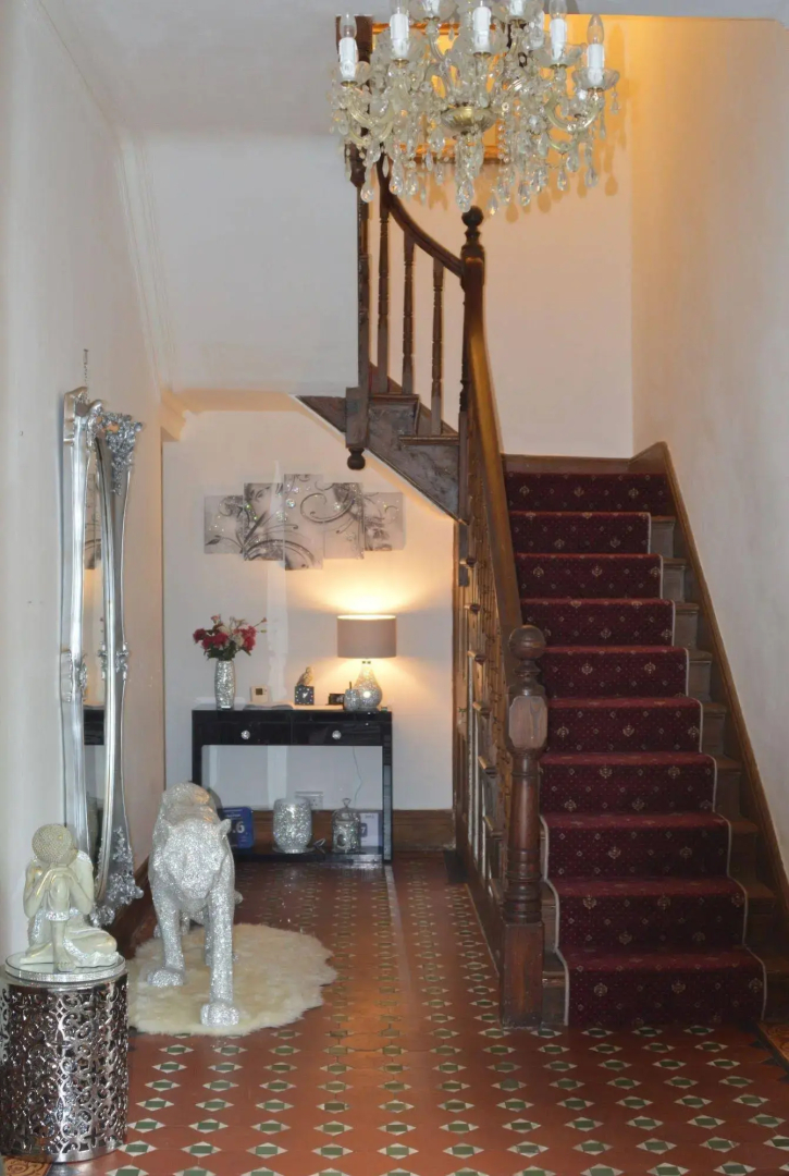 Abbey House