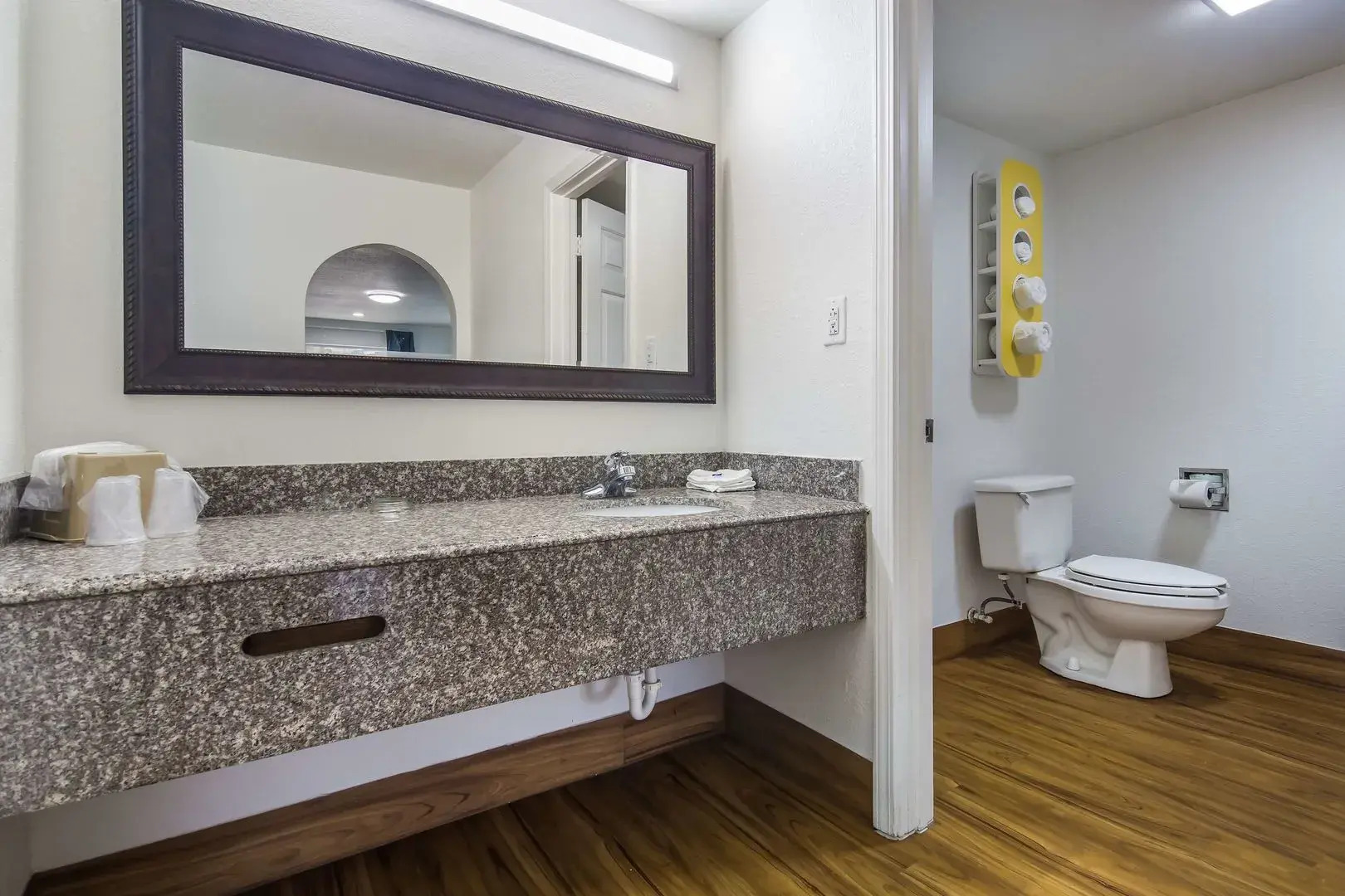 Motel 6 Pensacola, FL - NAS