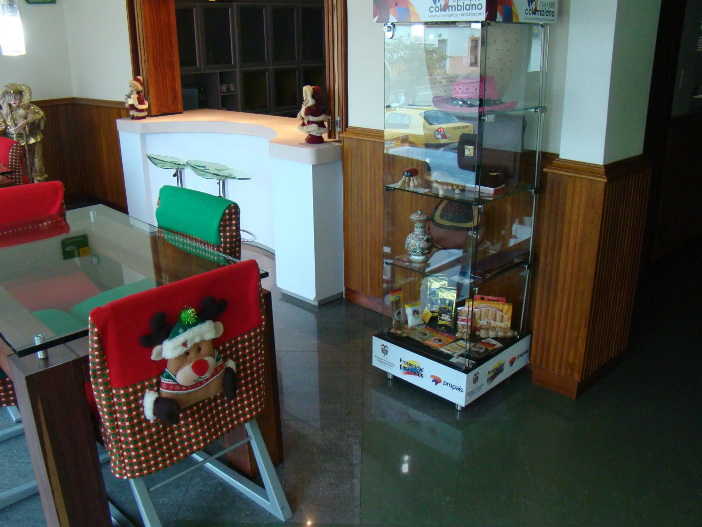 Apartahotel Vincent Suites