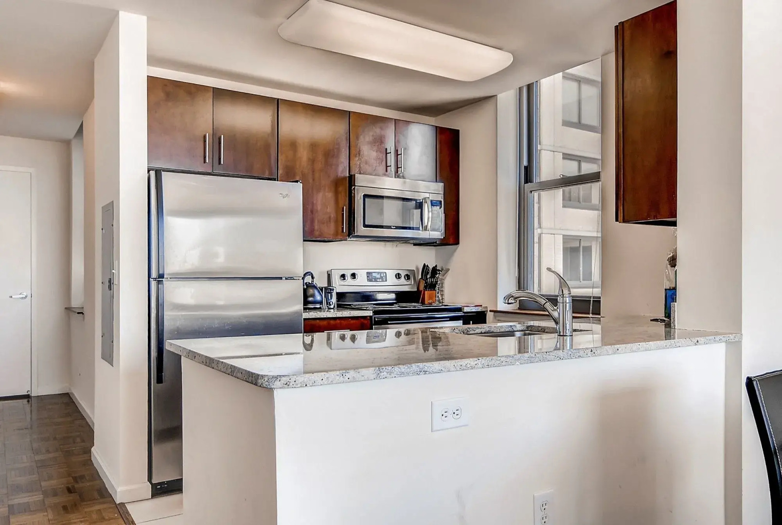 Global Luxury Suites Downtown Jersey City