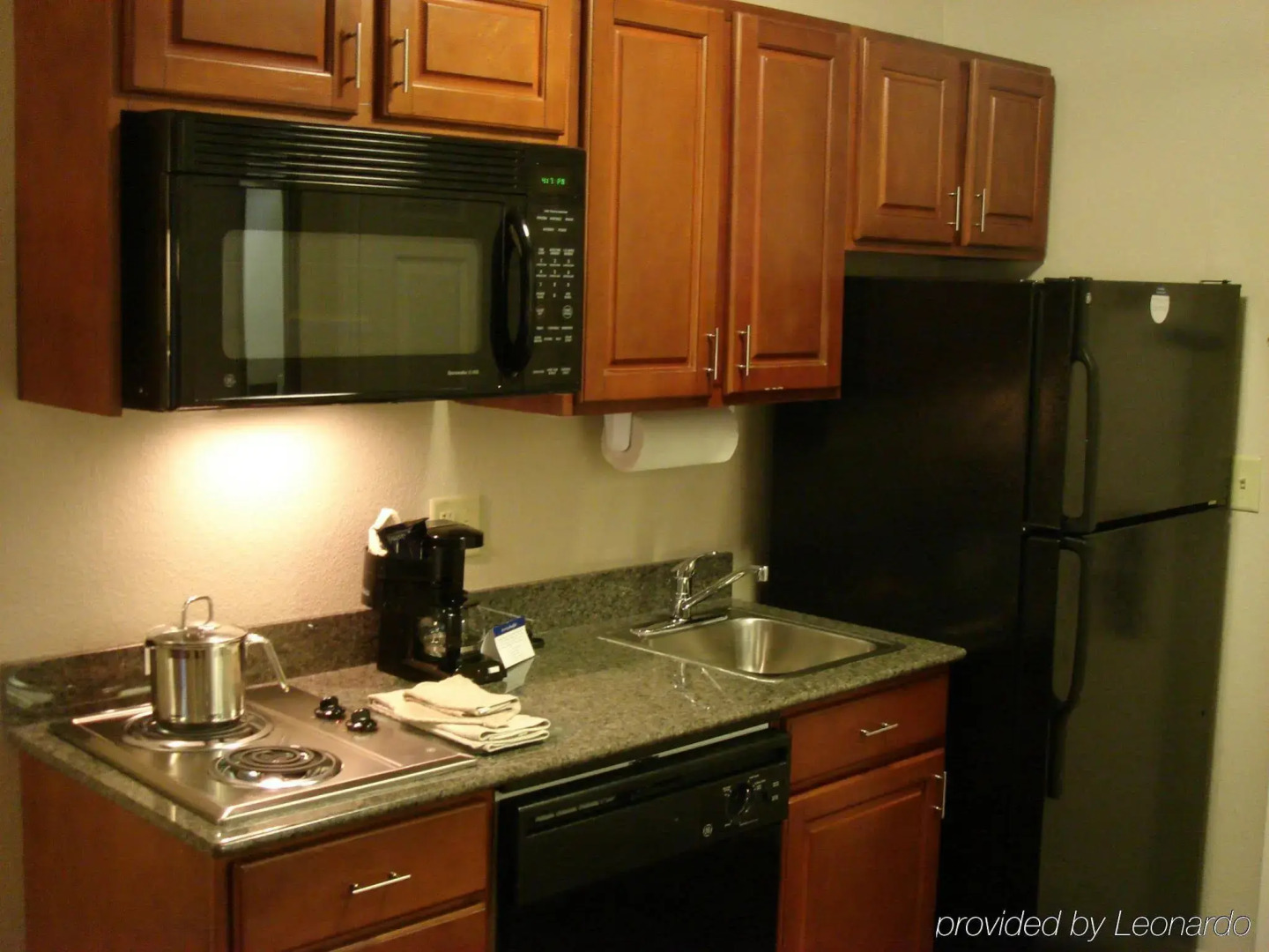 Candlewood Suites Virginia Beach Town Center by IHG