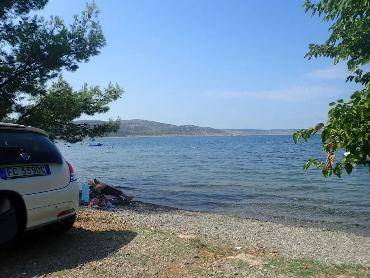 Apartments Juric-on Quiet Location