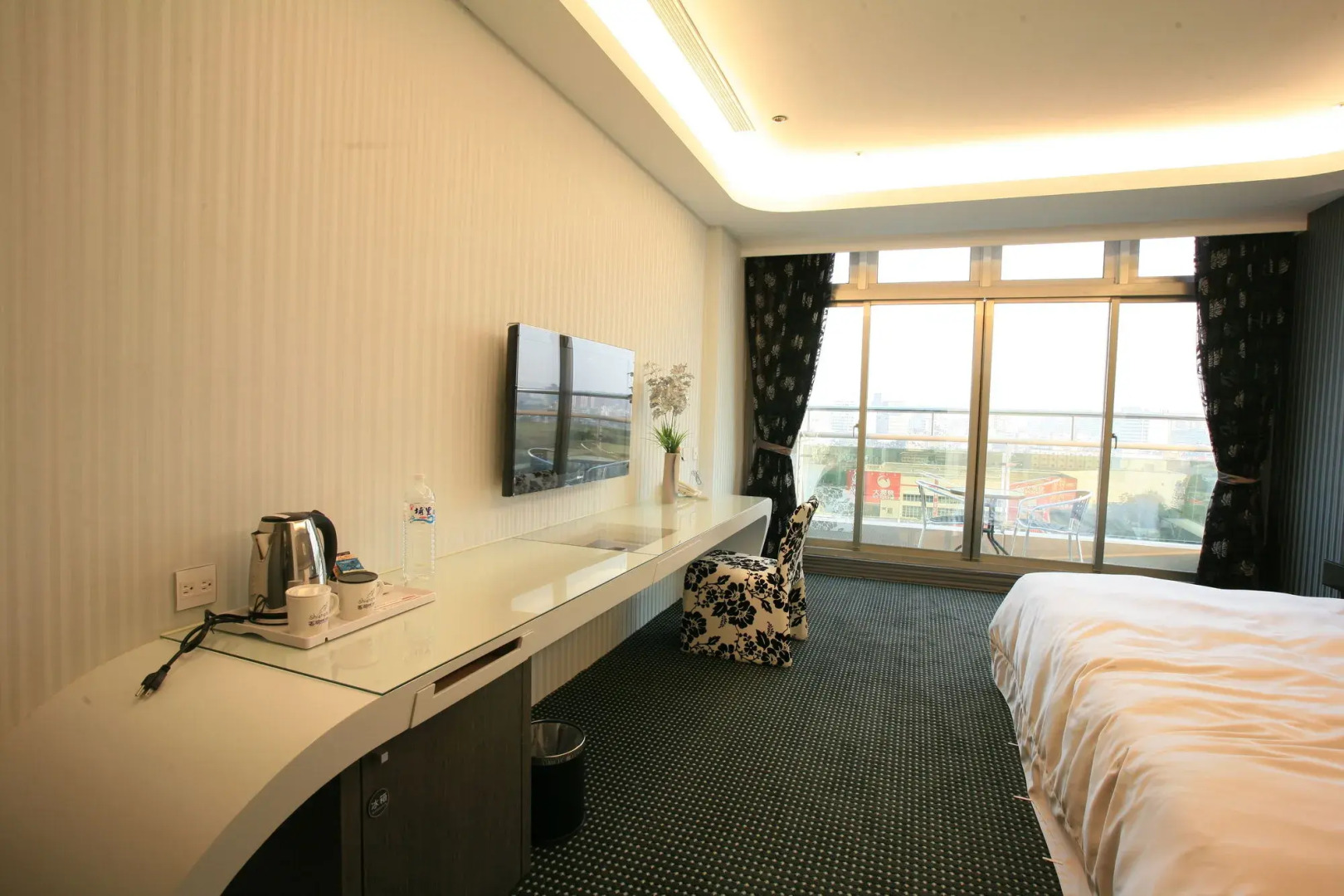 Shianghu Boutique Hotel