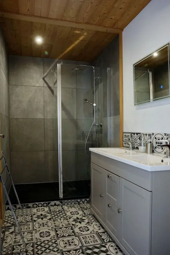 Chalet La Tuviere Bike Inn