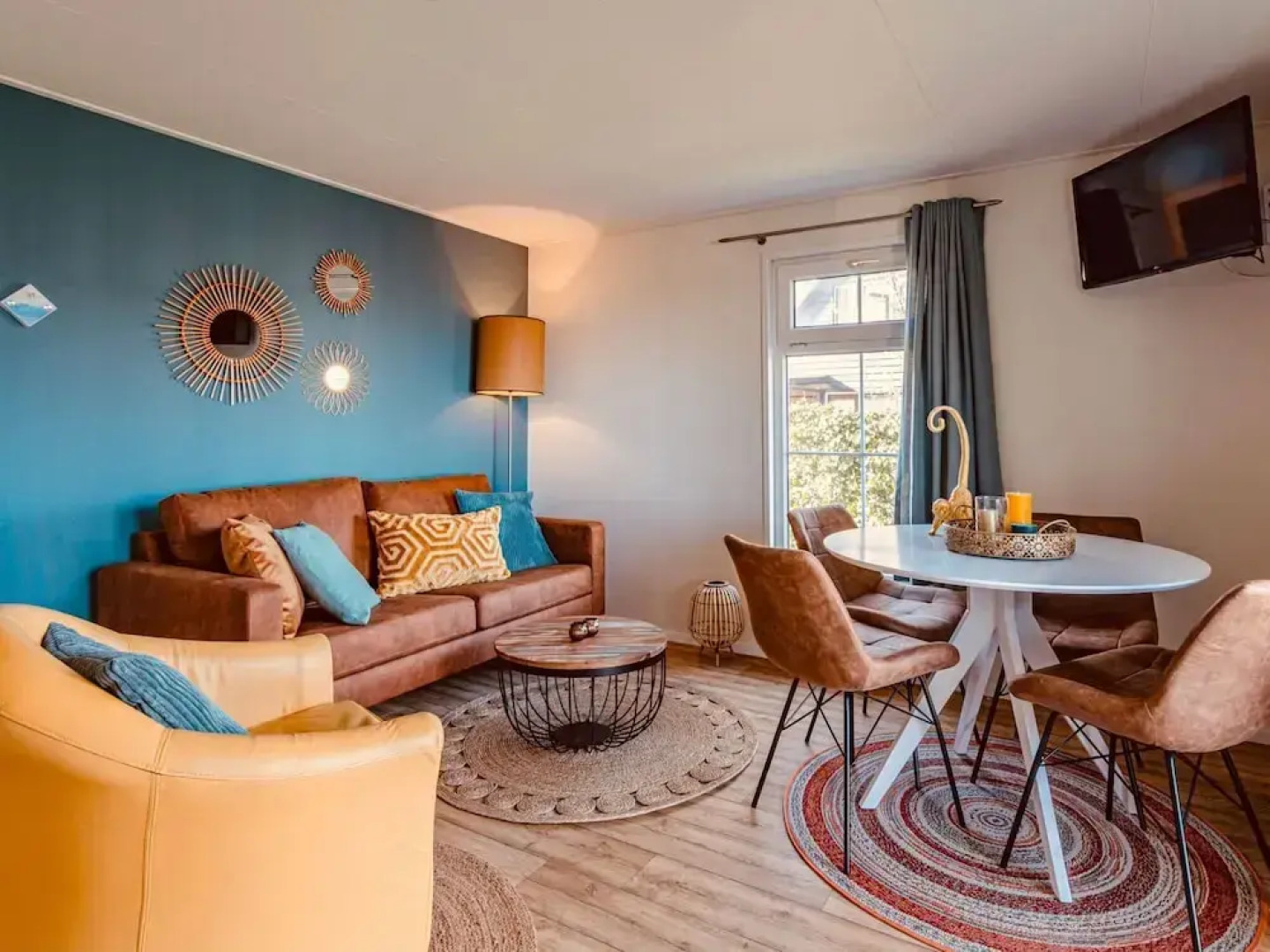 Holiday Home With Terrace in Giethoorn