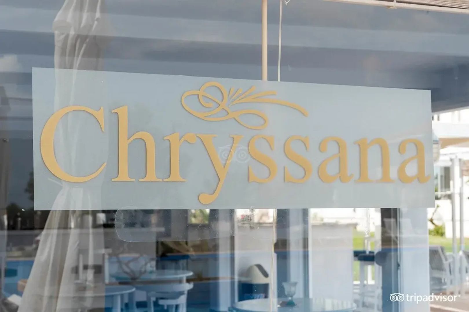 Mrs Chryssana Beach Hotel