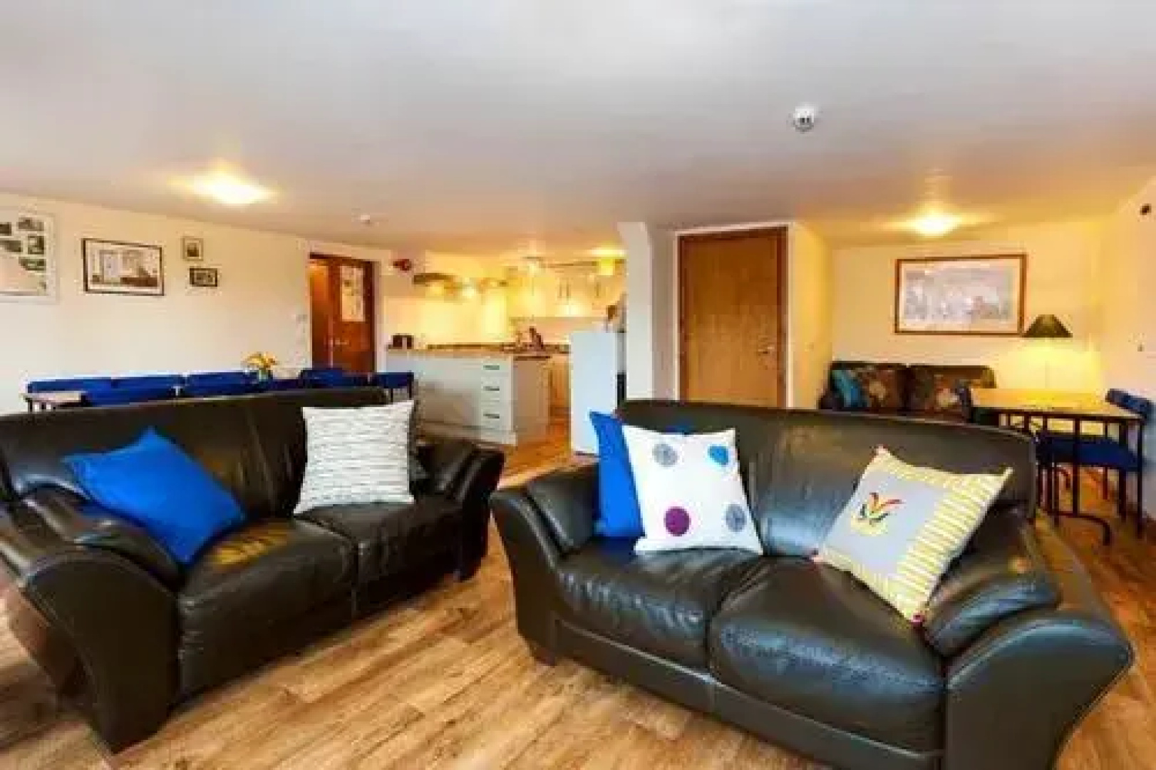 Howgills Guest House & Apartments