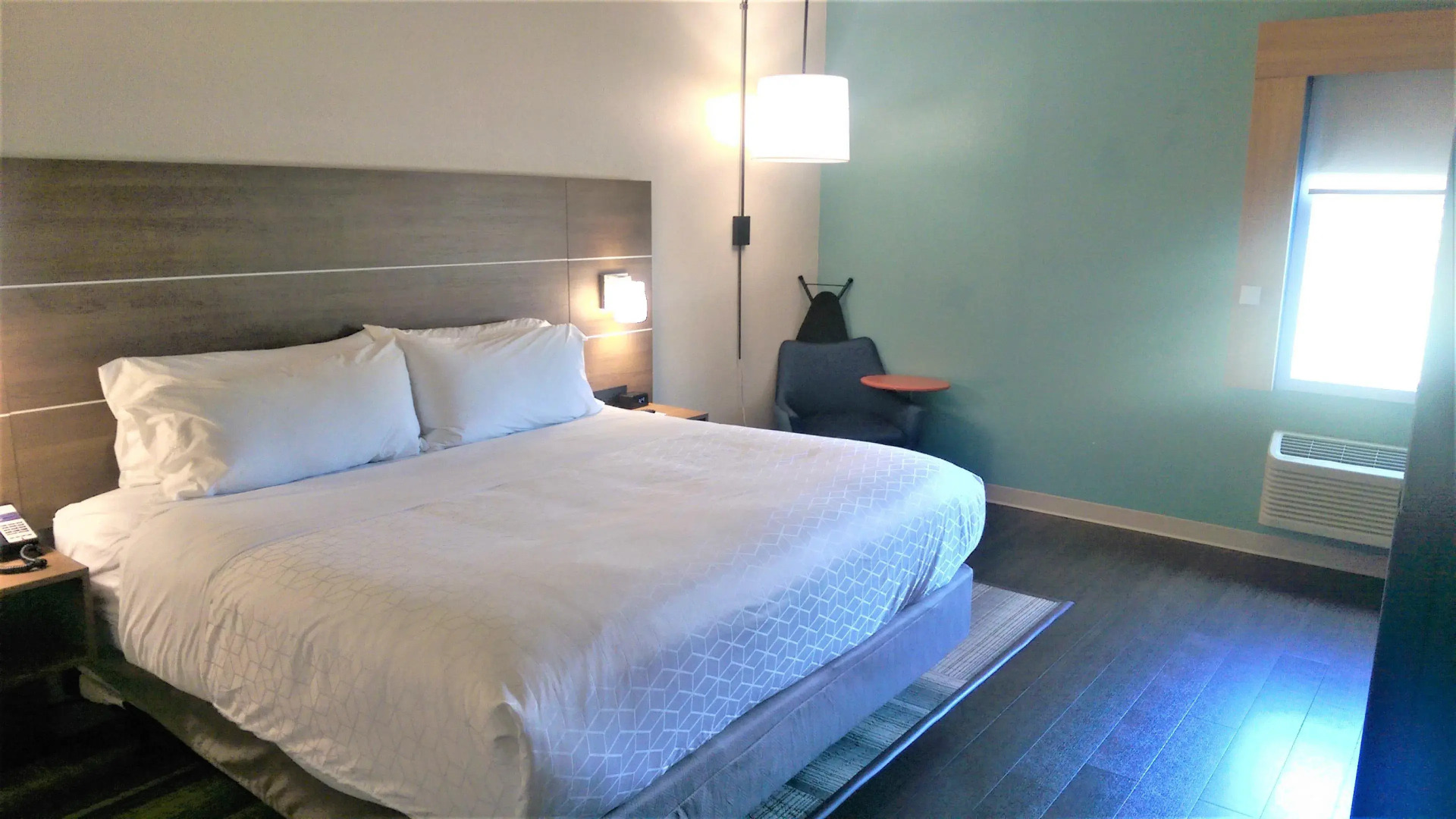 Holiday Inn Express Myrtle Beach-Broadway at the Beach by IHG