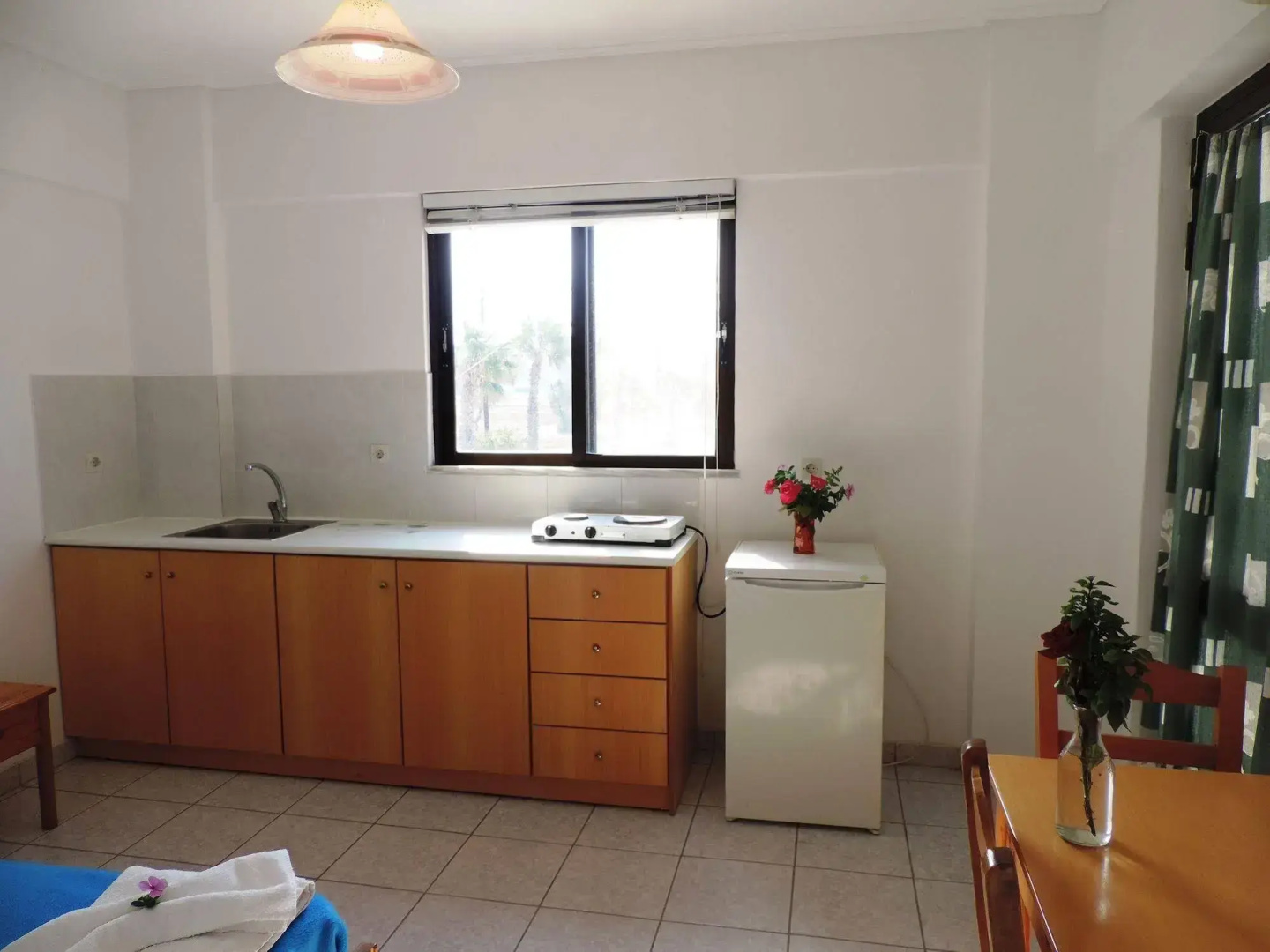 Anthia Apartments