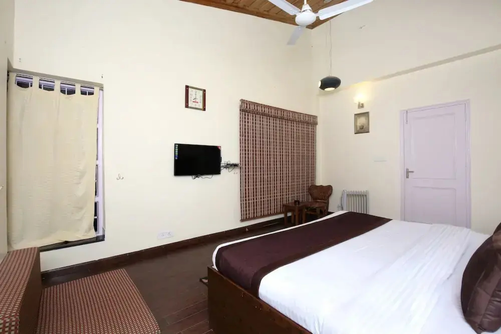 OYO 10097 Home Luxury Cottage Chail