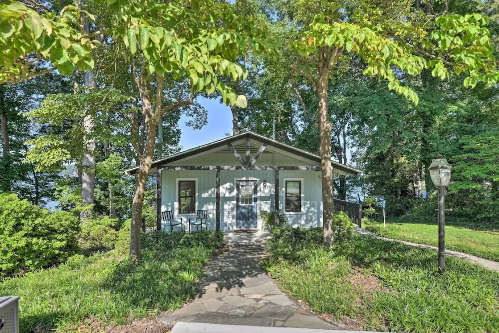 Dreamy Lake Norman Cottage w/ Panoramic Lake Views