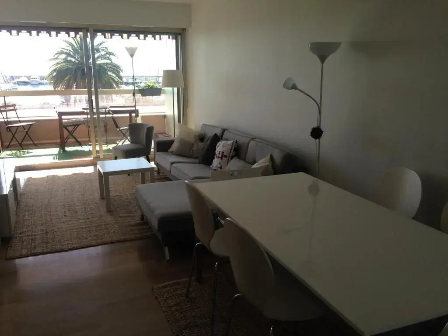 Appartement Front de Mer avec Piscine