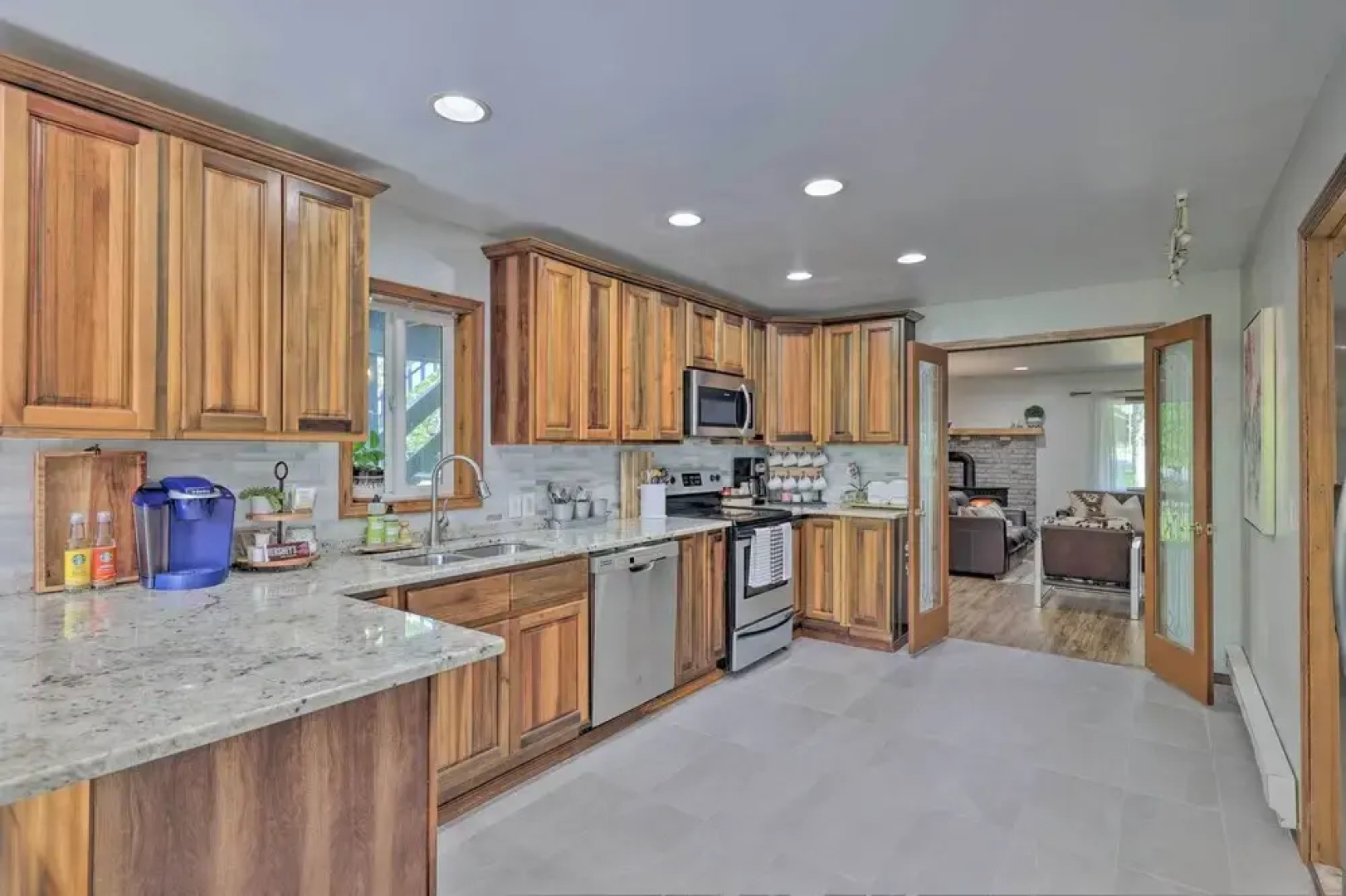 Tobyhanna Home w/ Hot Tub, Fire Pit, Deck + Grill!