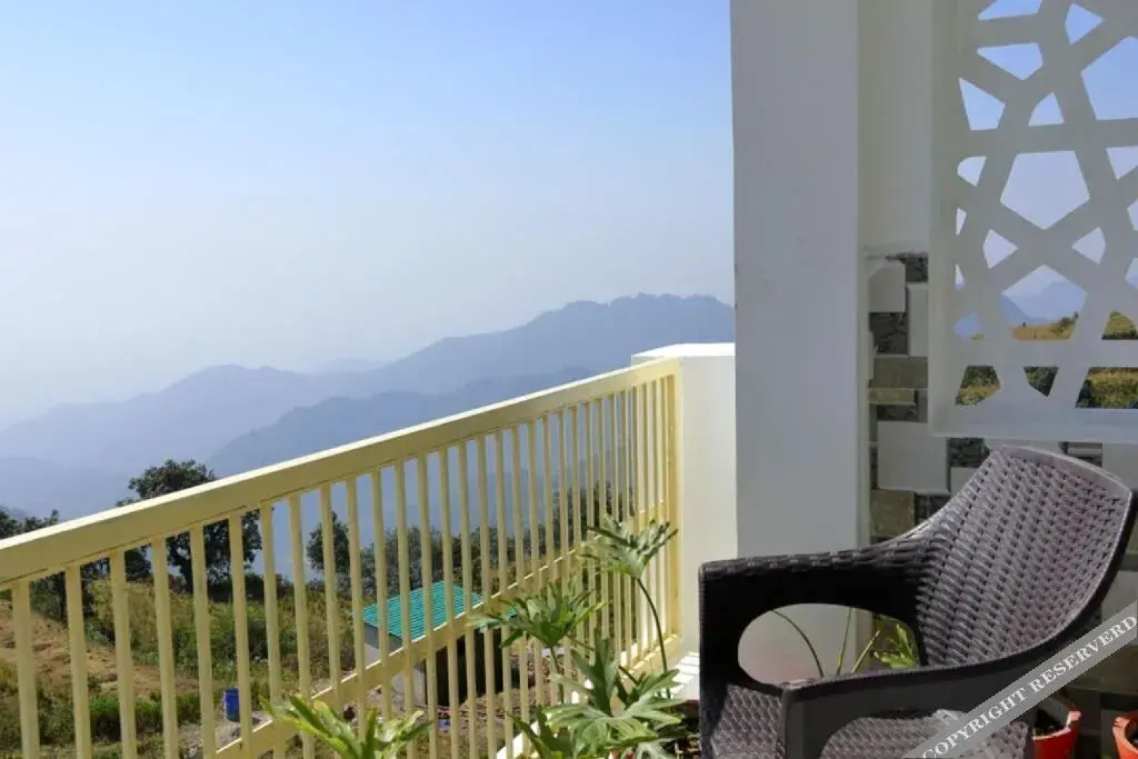 Charekh Food & Forest Resort