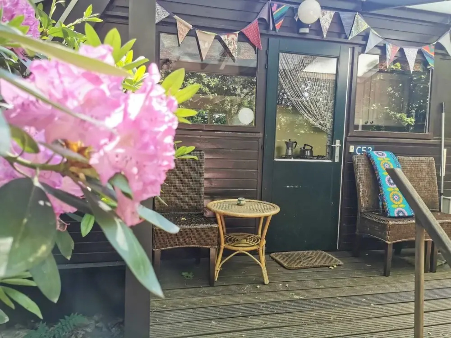 Beautiful Chalet Next to Forest Nature Preserve