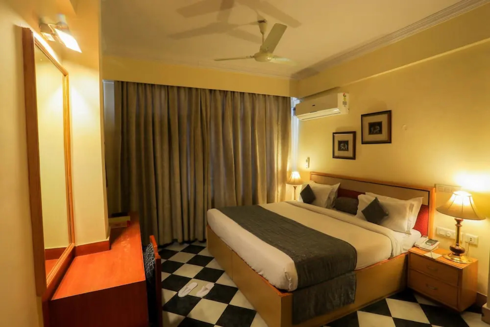 Hotel Orange Classic