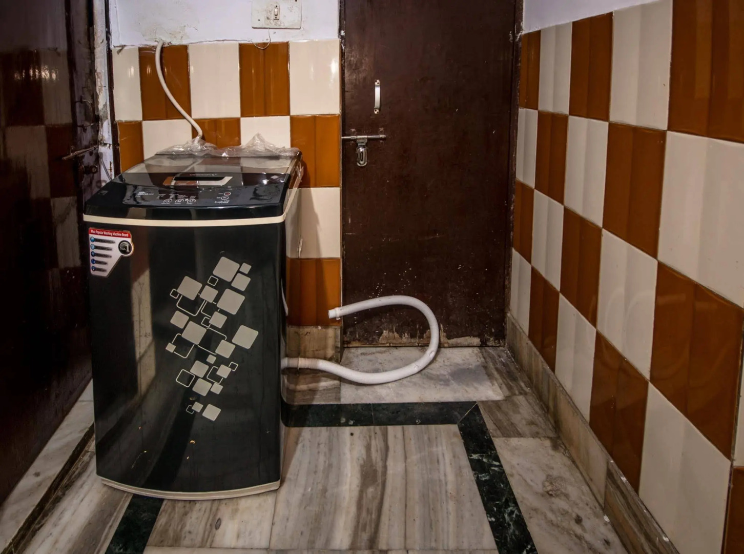 Friends Guest House and Hostel