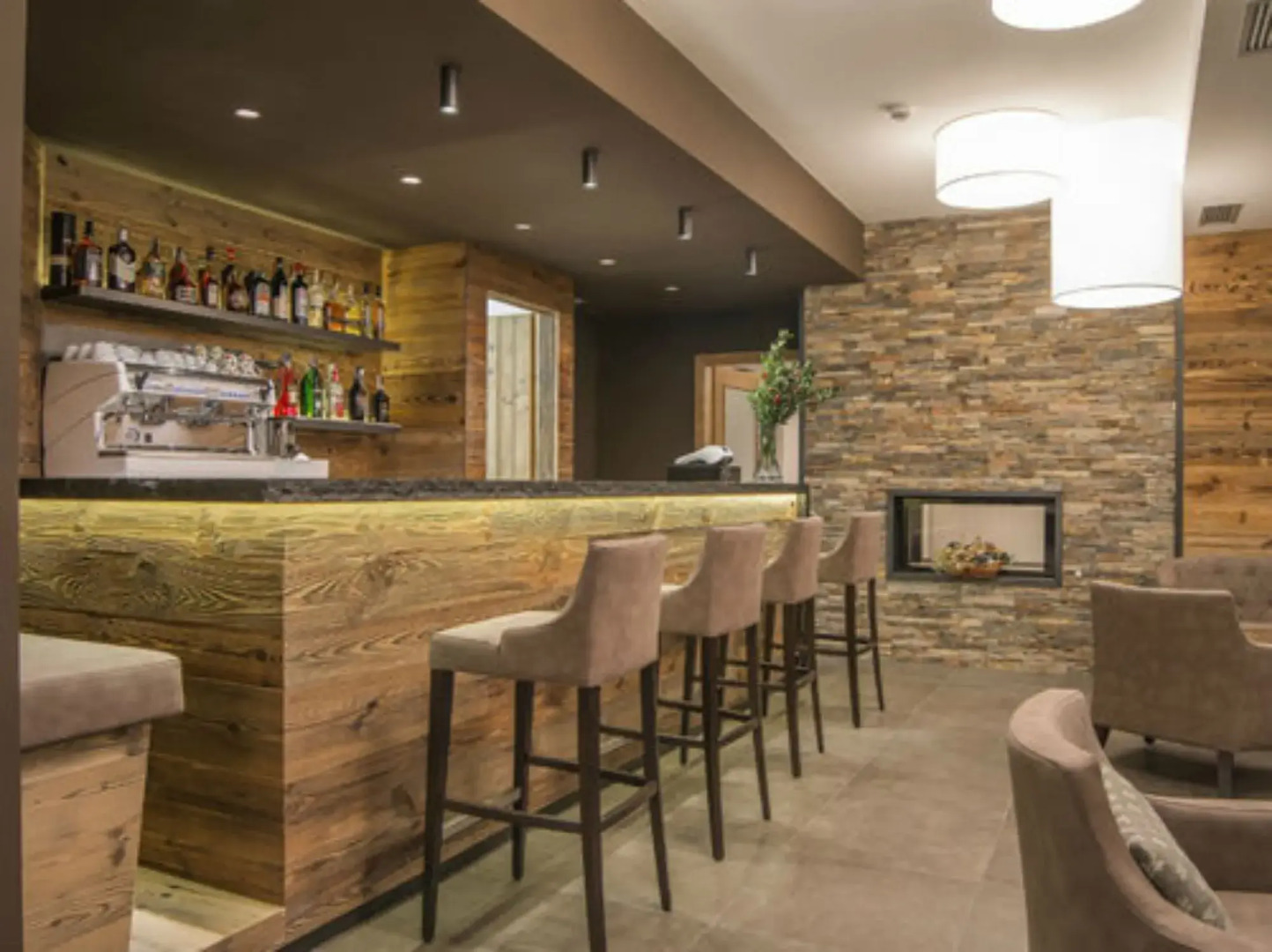 Hotel Garnì Caminetto