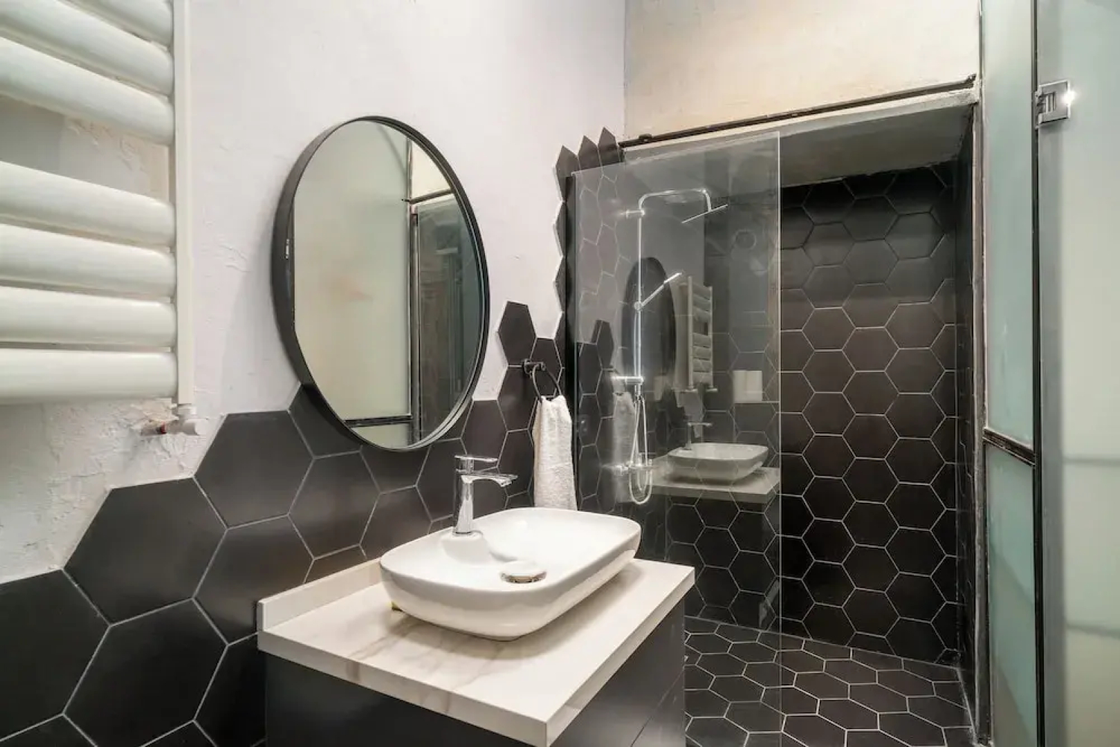 Urban Quarters - Büklü Han