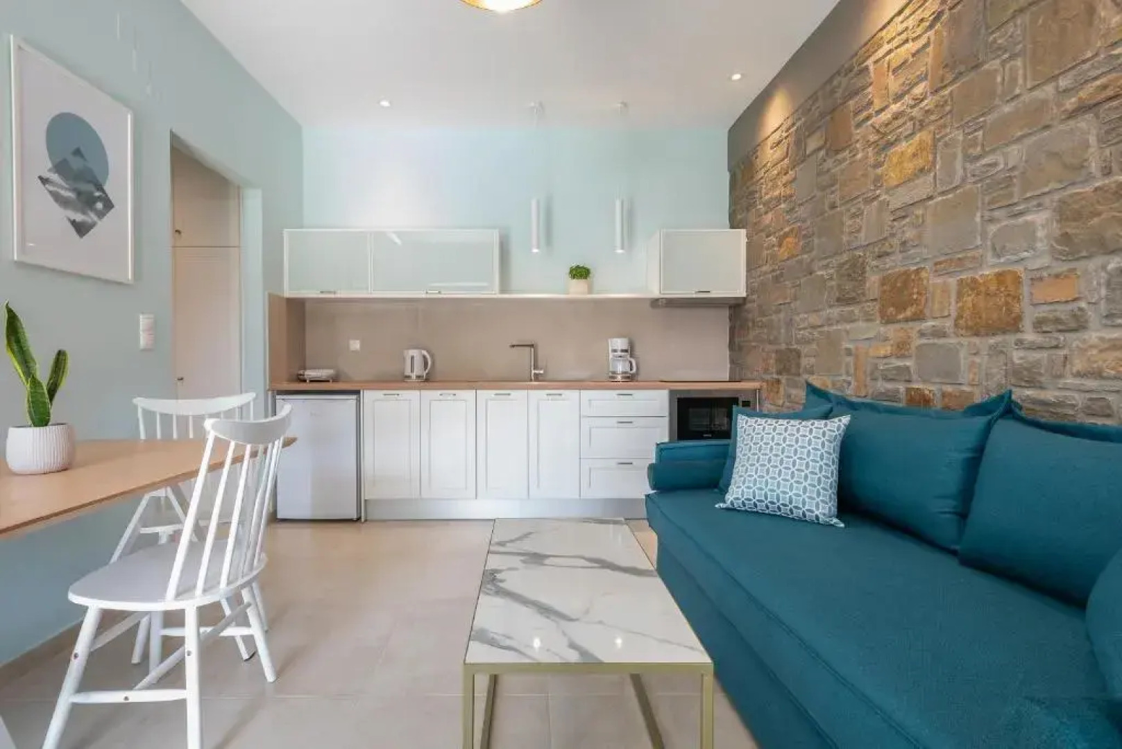 Angelikon 2 Luxurious Apartments