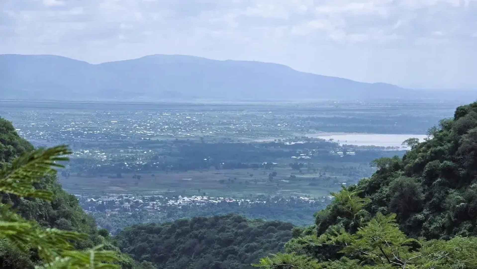 Africa Safari Manyara Escarpment