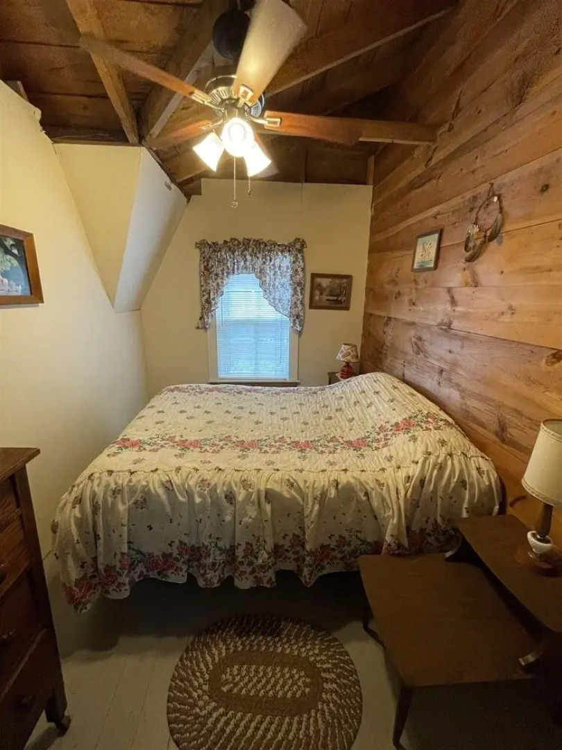 Clearview Limit 6 4 Bedroom Villa by RedAwning