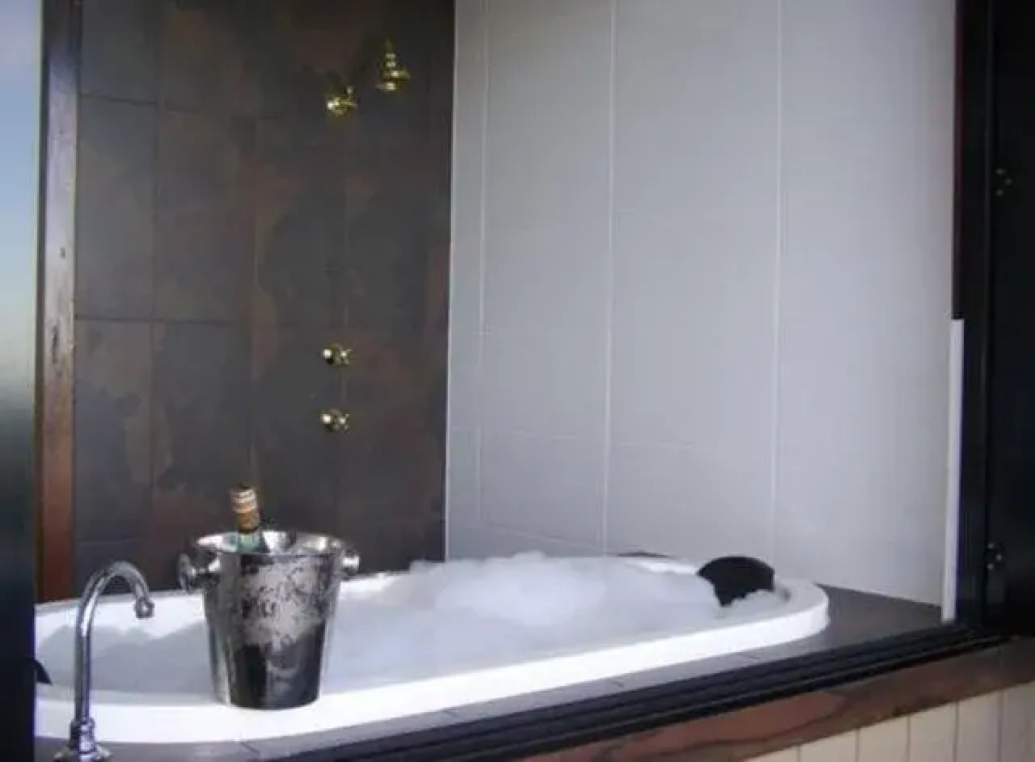 At Remingtons Private Cottages & Lodge