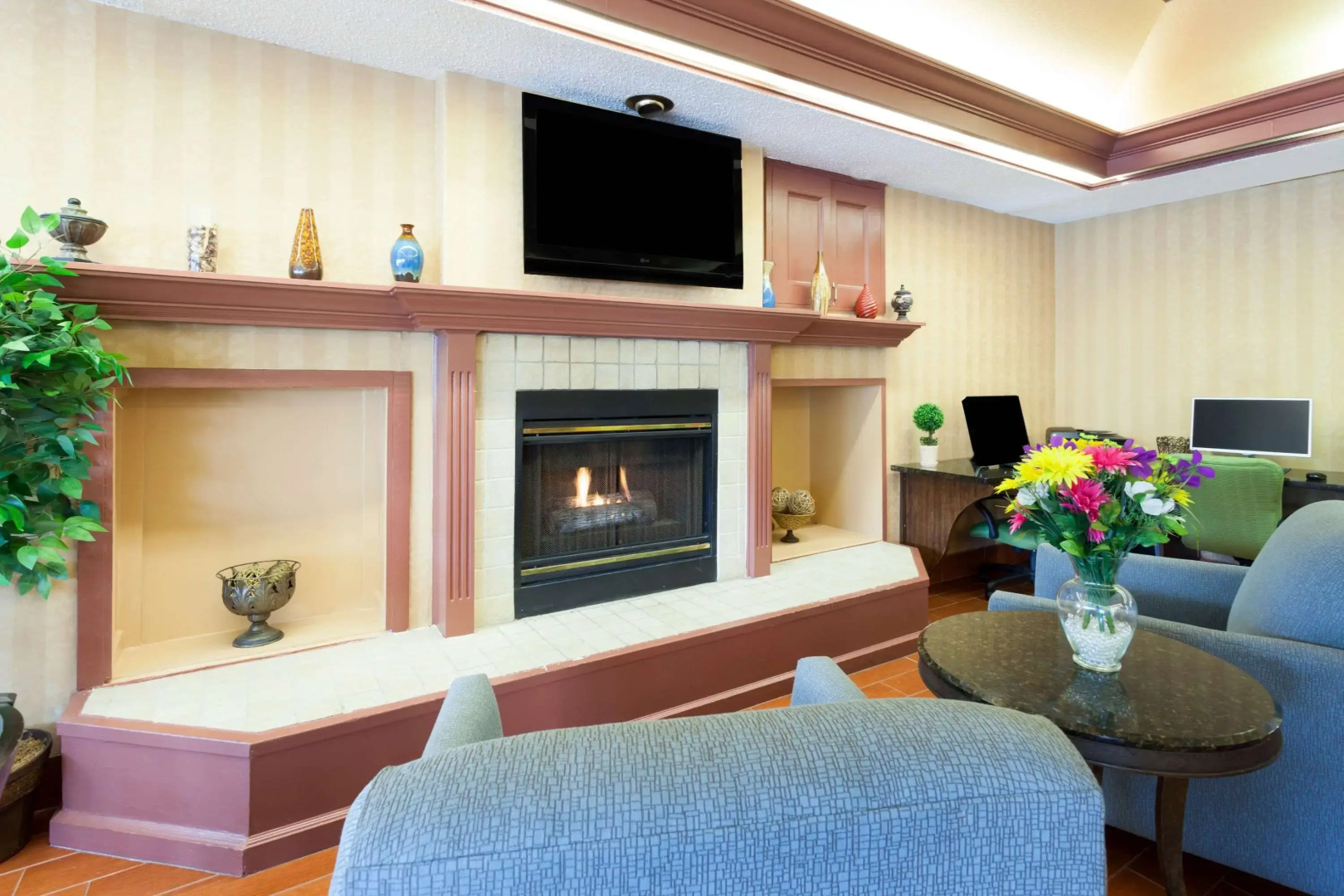 Hawthorn Suites by Wyndham Dearborn/Detroit