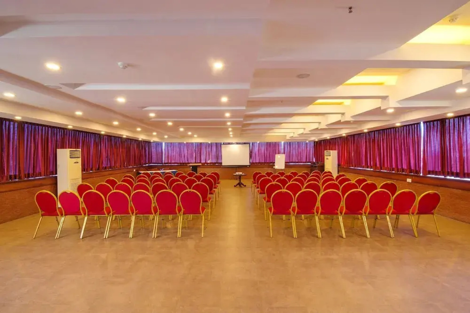 Vedanta Wake Up - Ernakulam, North Railway Station