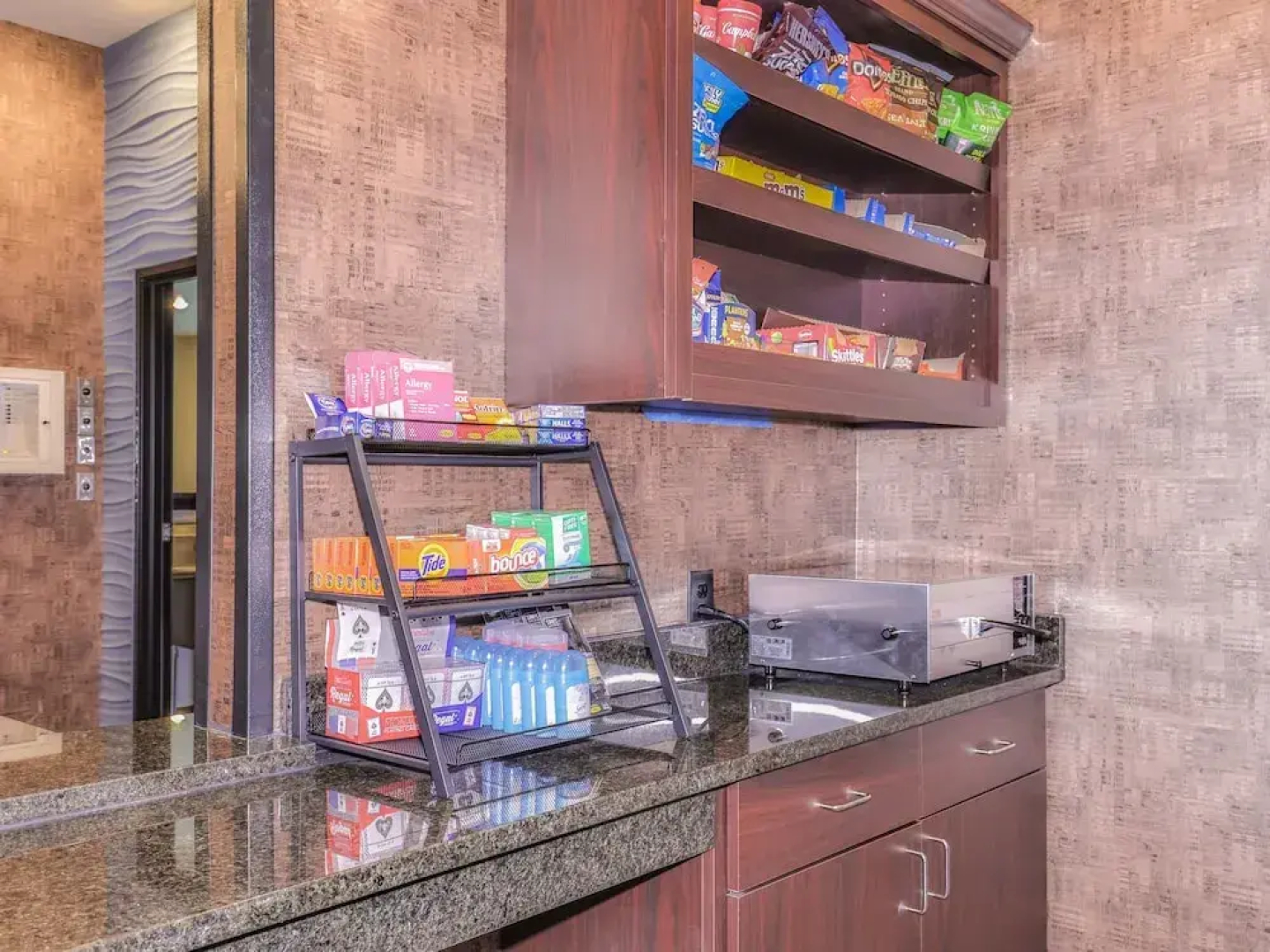 Cobblestone Hotel & Suites - Rhinelander