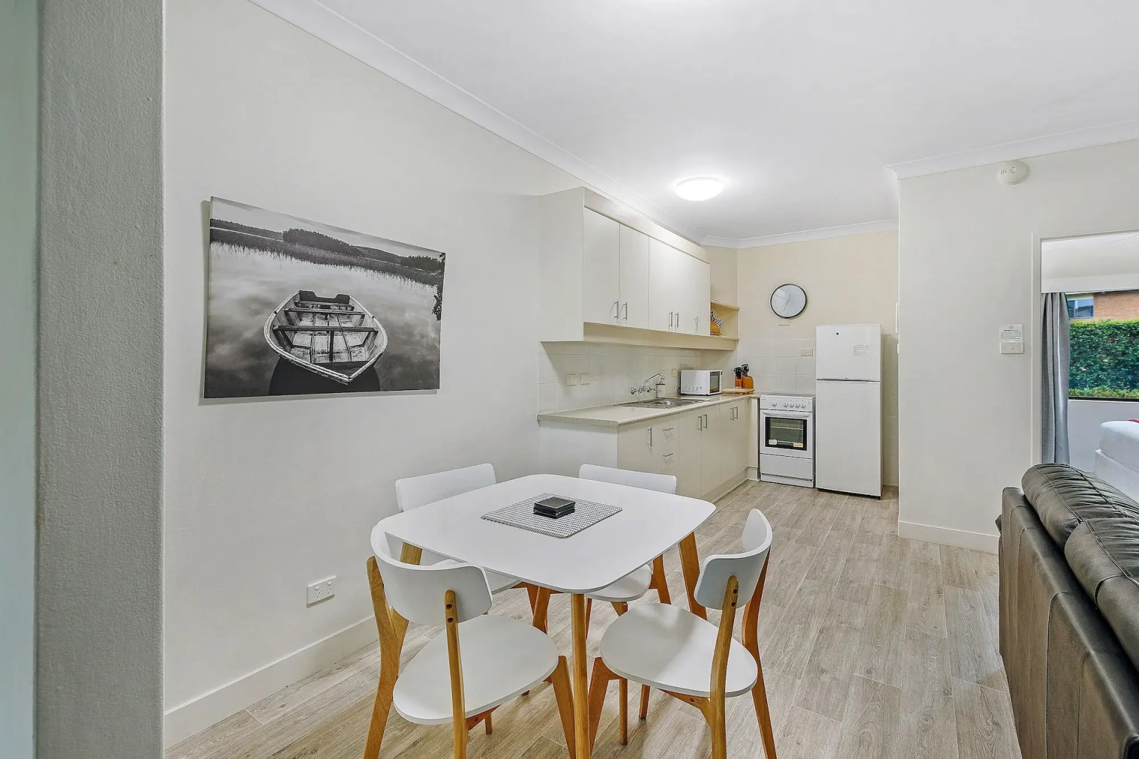 Smugglers on the Beach