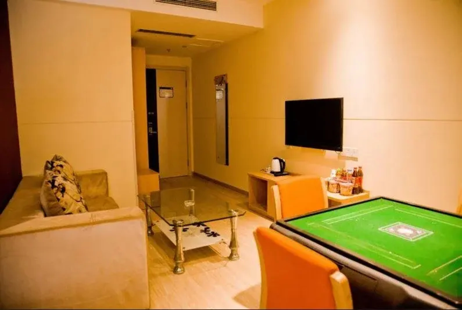 Xingrui Chain Hotel（Xuchang Railway Station Datong）