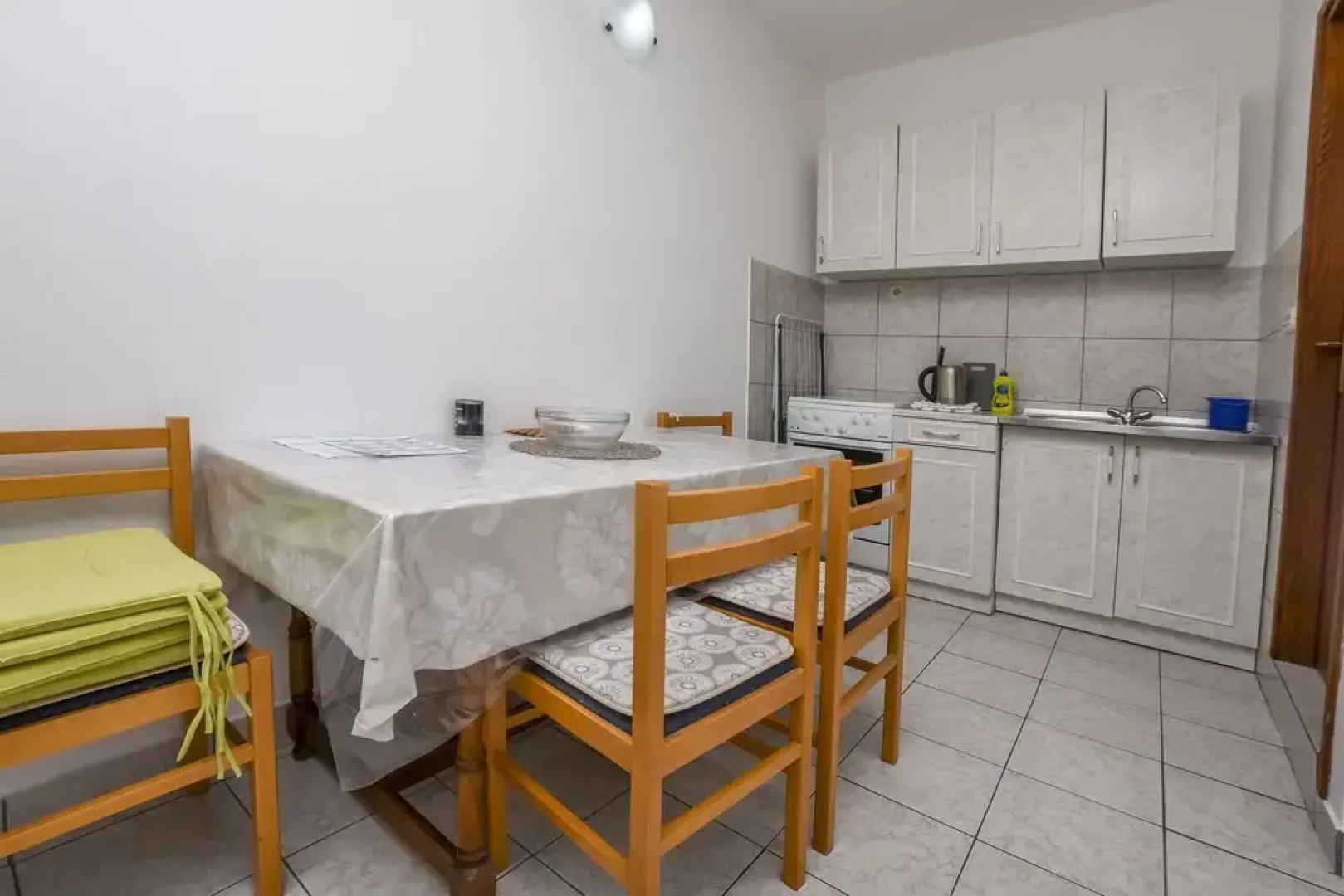 Apartments Ivica