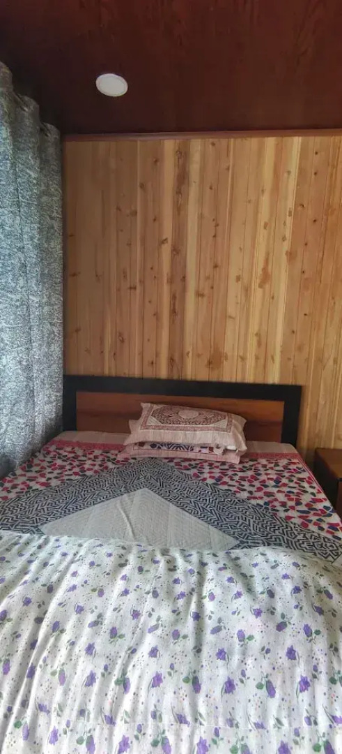 Zero Points TheLaure cottage Shreeantu