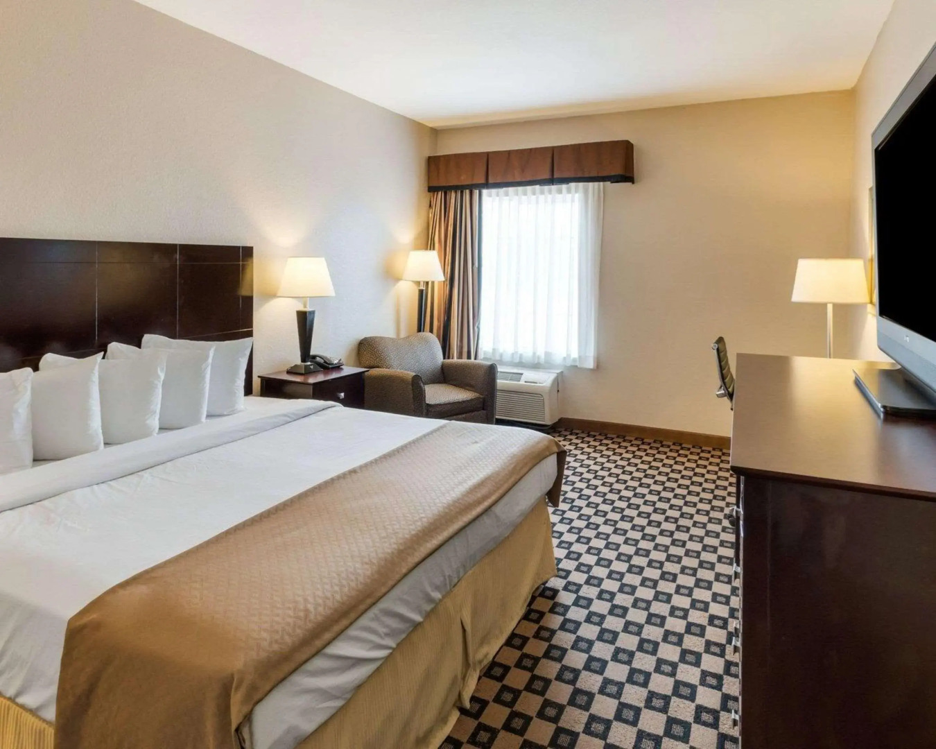 Quality Inn & Suites