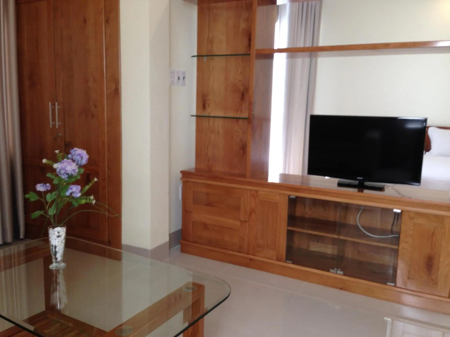 Mango Tree Serviced Apartment