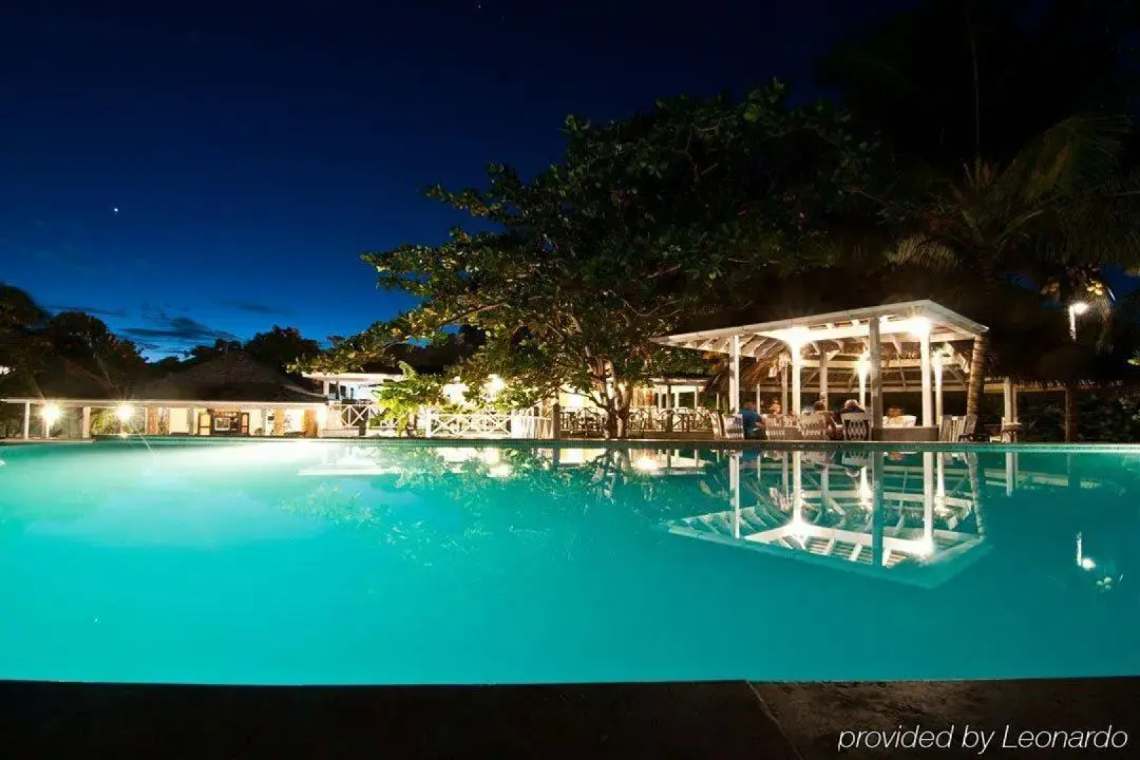 Coconut Beach Club