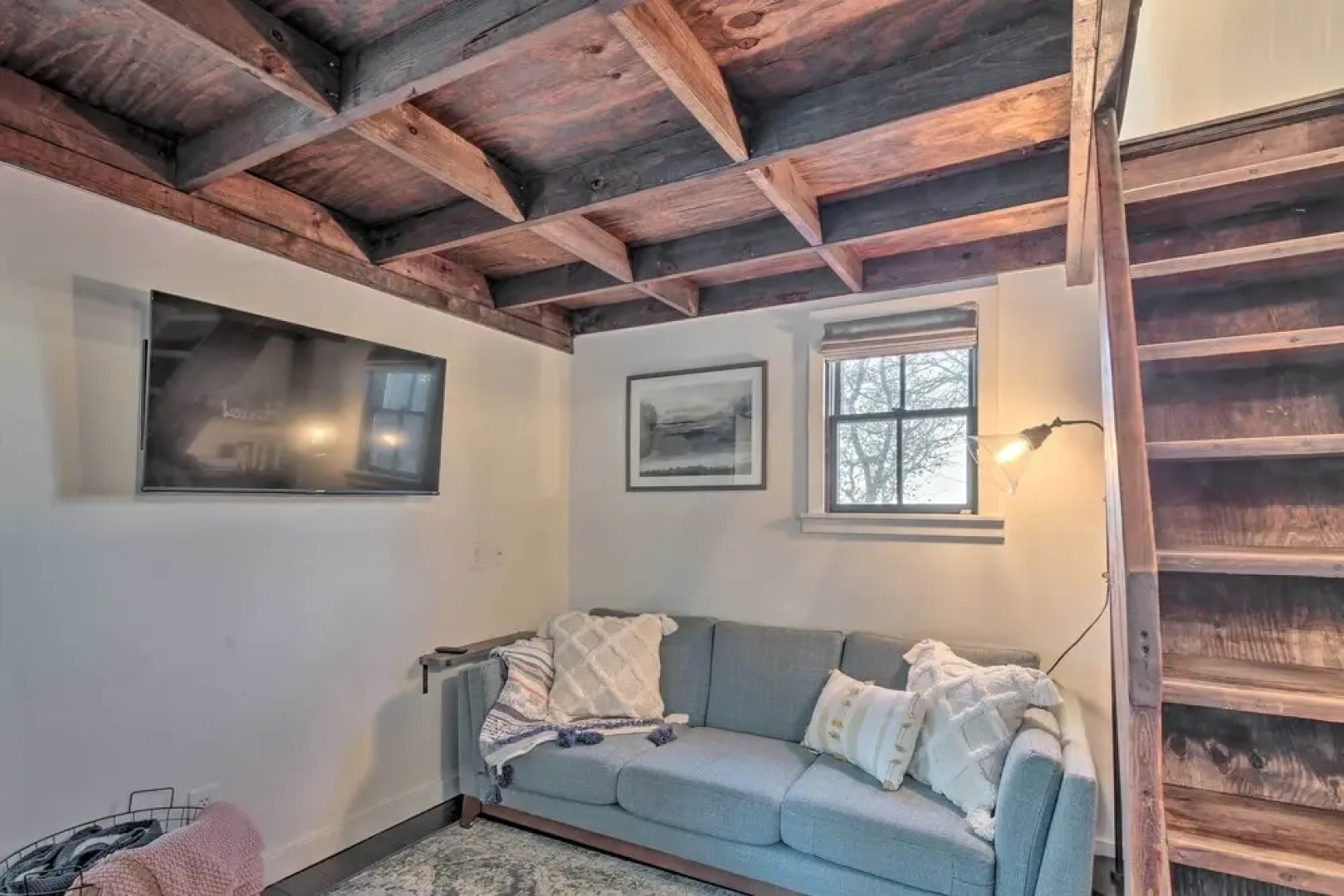 The Little Alsatian House: 18 Miles to San Antonio