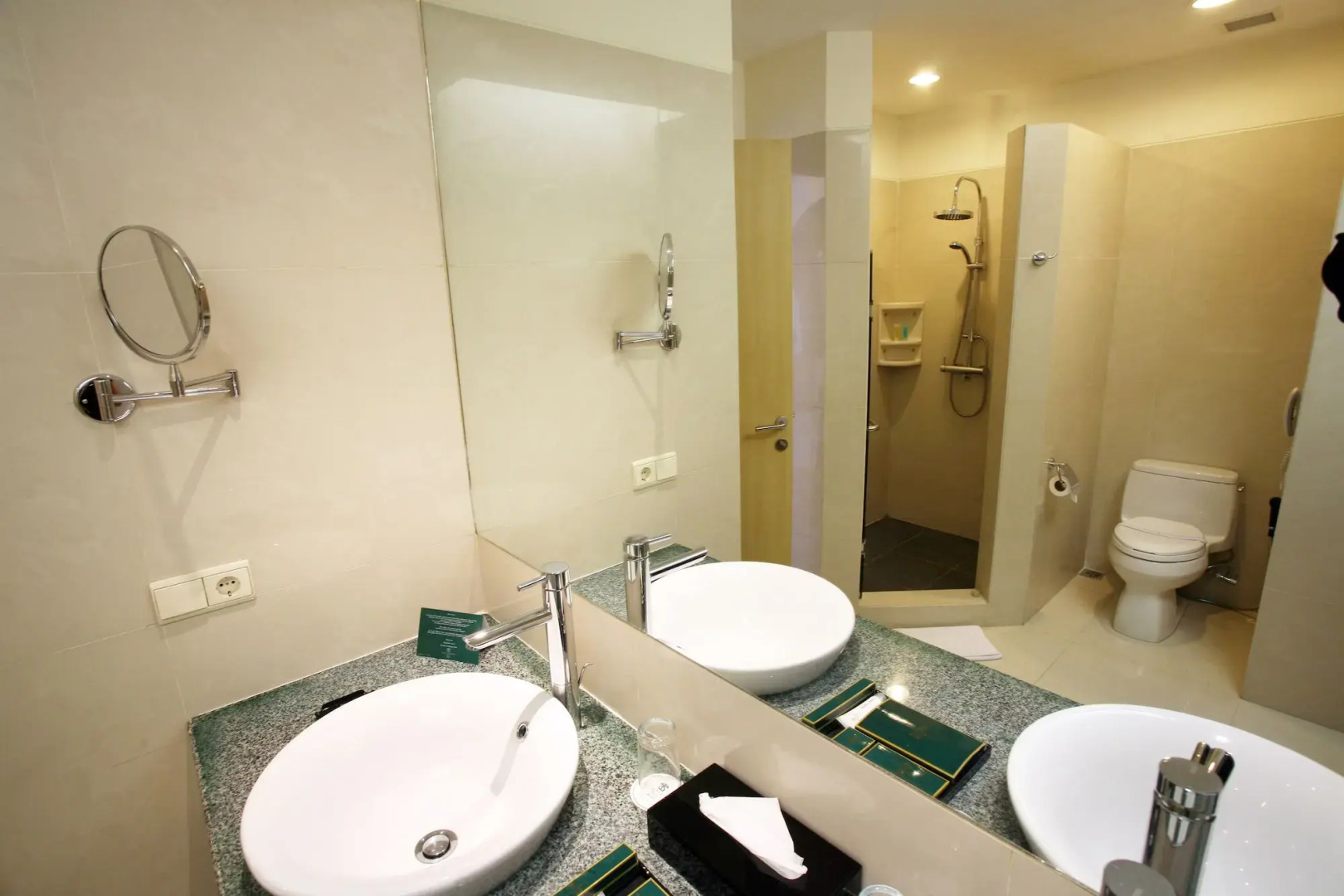 Sintesa Peninsula Hotel Manado