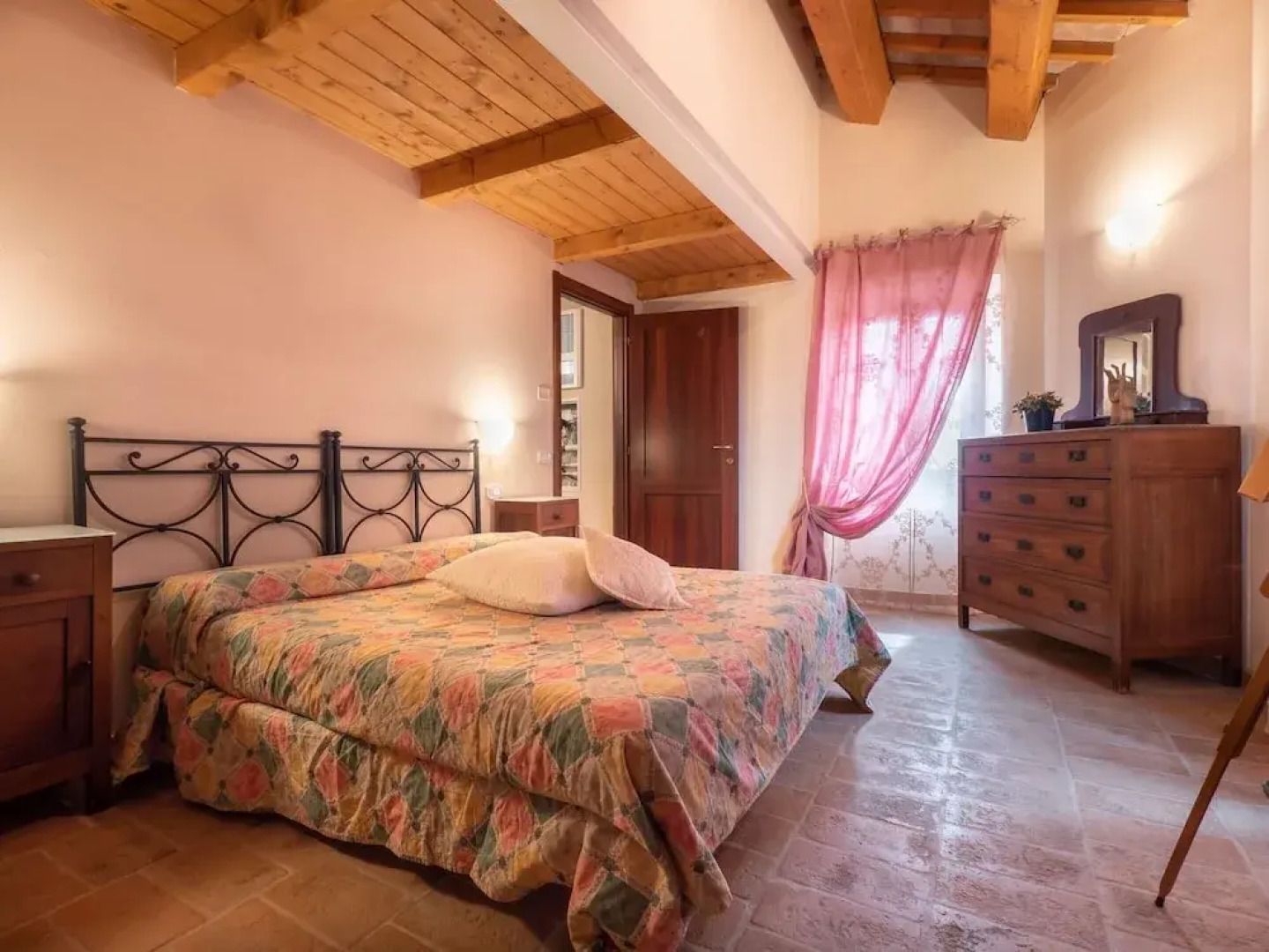 Apartment in Villagrande di Mombaroccio