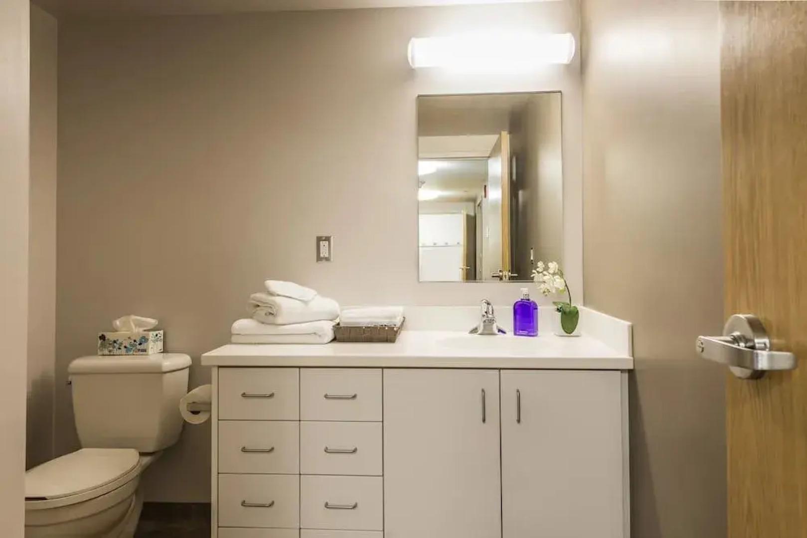 Western Bed and Breakfast - Ontario Hall